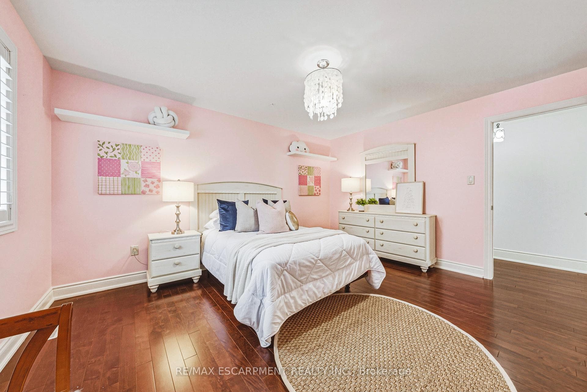 1047 St Matthews Avenue photo 26