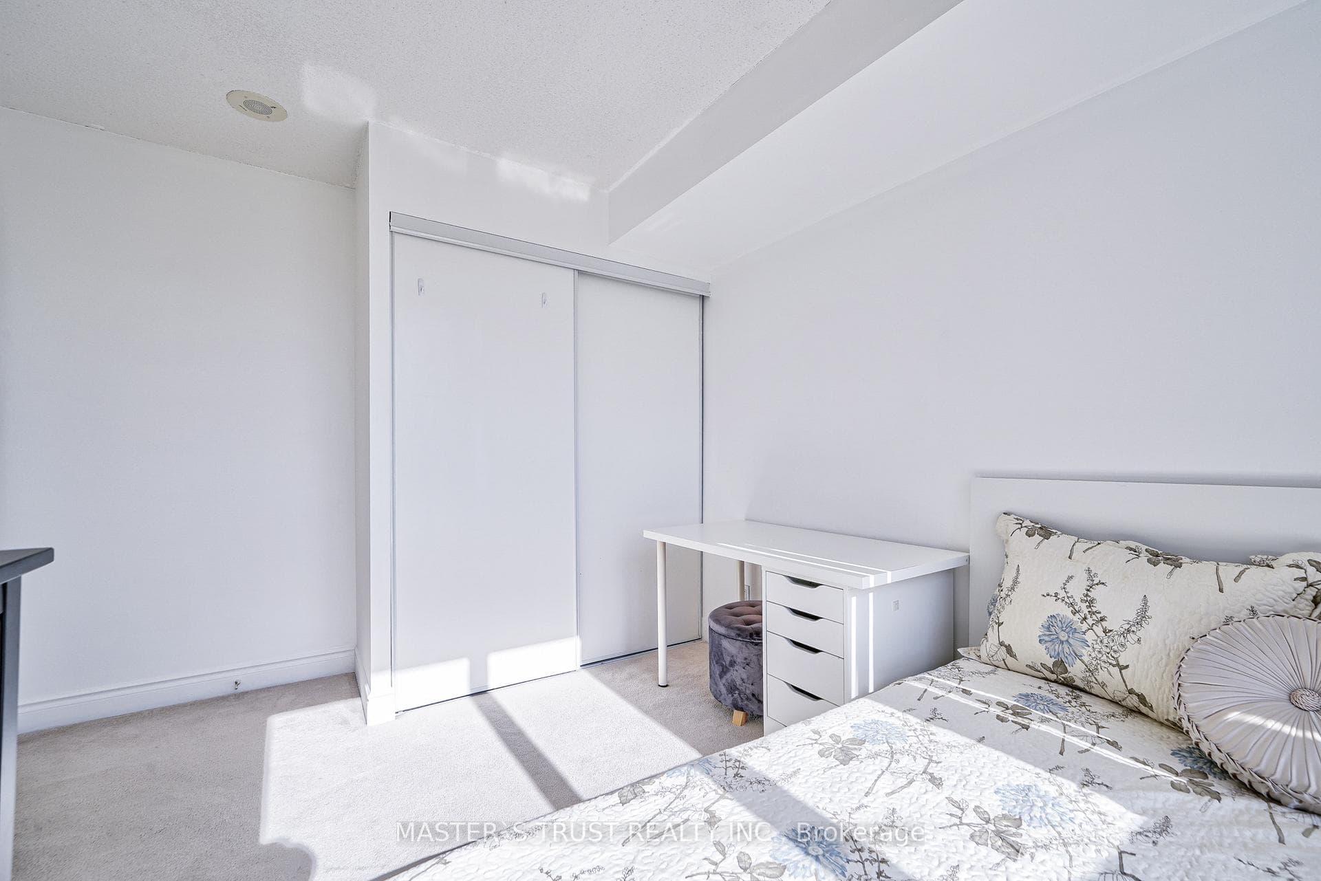 10 Northtown Way Unit 2008 photo 29