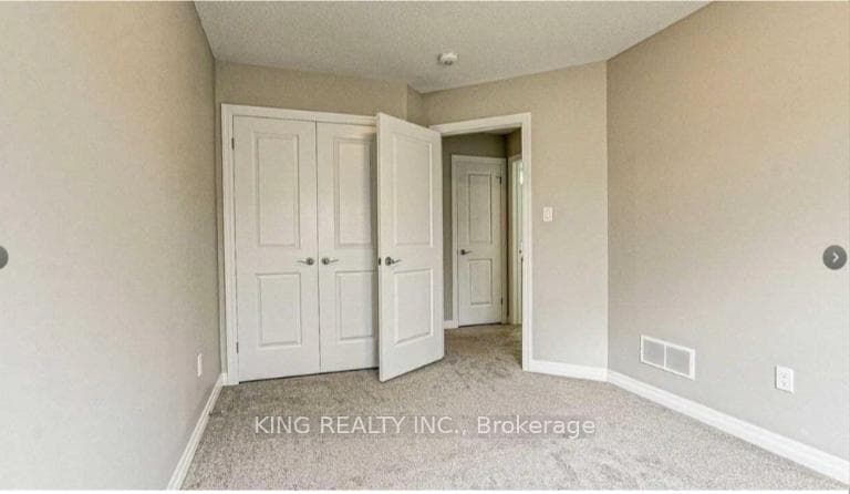 811 Sarnia Road Unit 60 photo 25