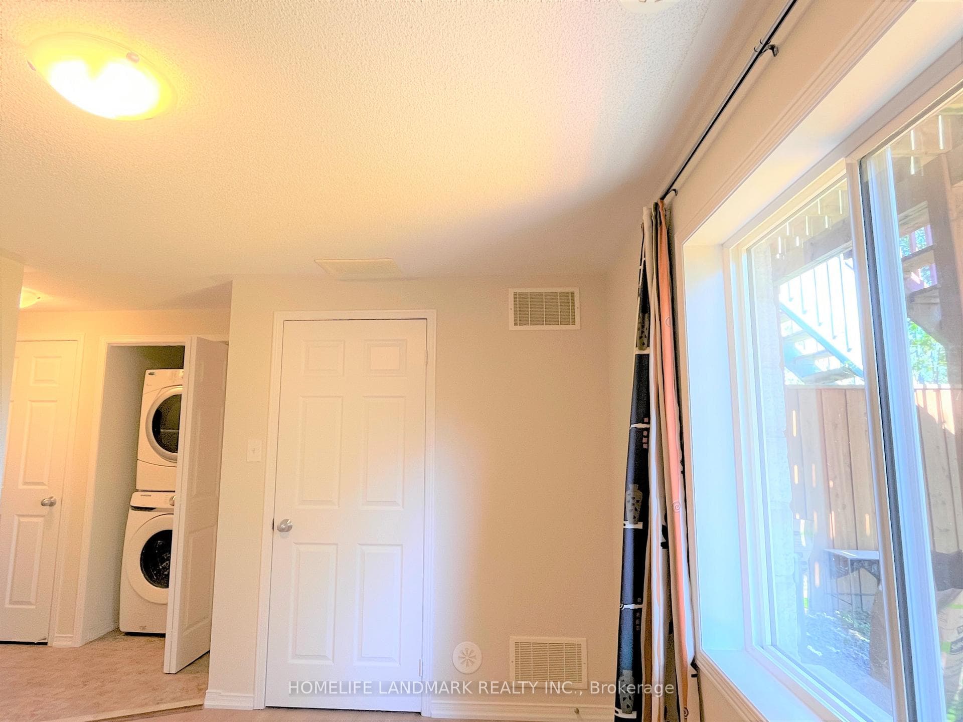 79 John Bell Crescent photo 31