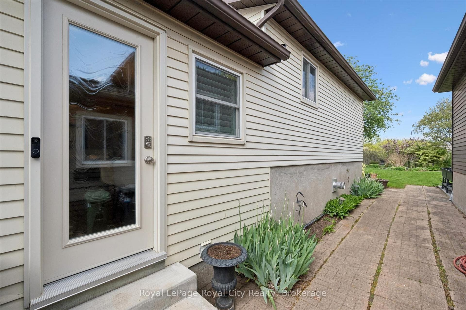 269 Auden Road photo 32