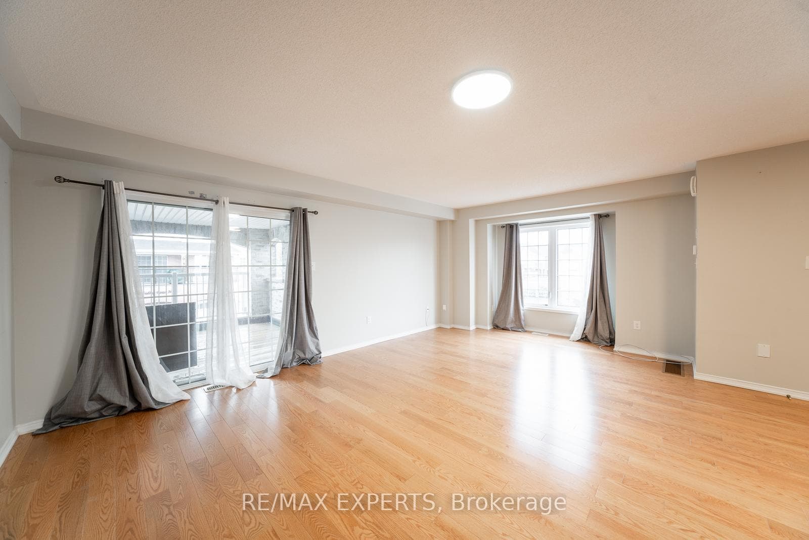 49 Devineridge Avenue photo 18