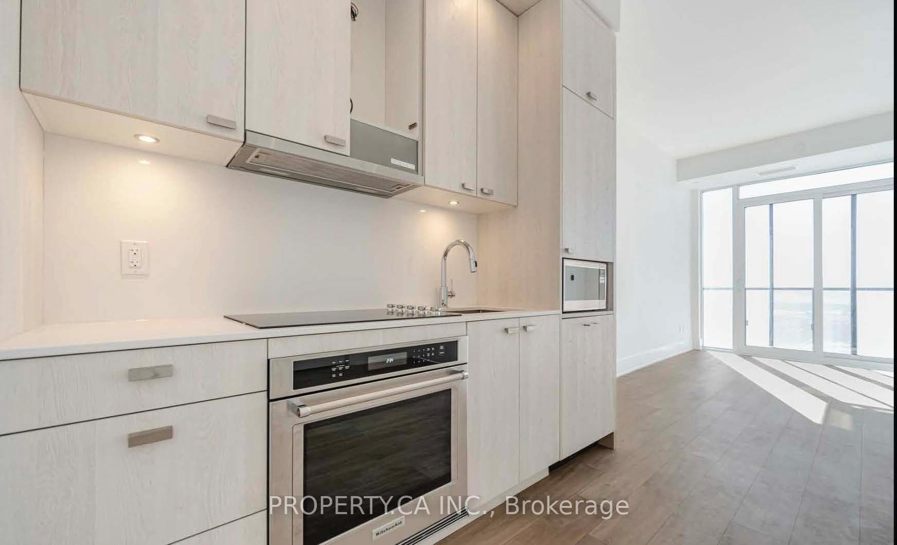 470 Front Street Unit 2401 photo 22