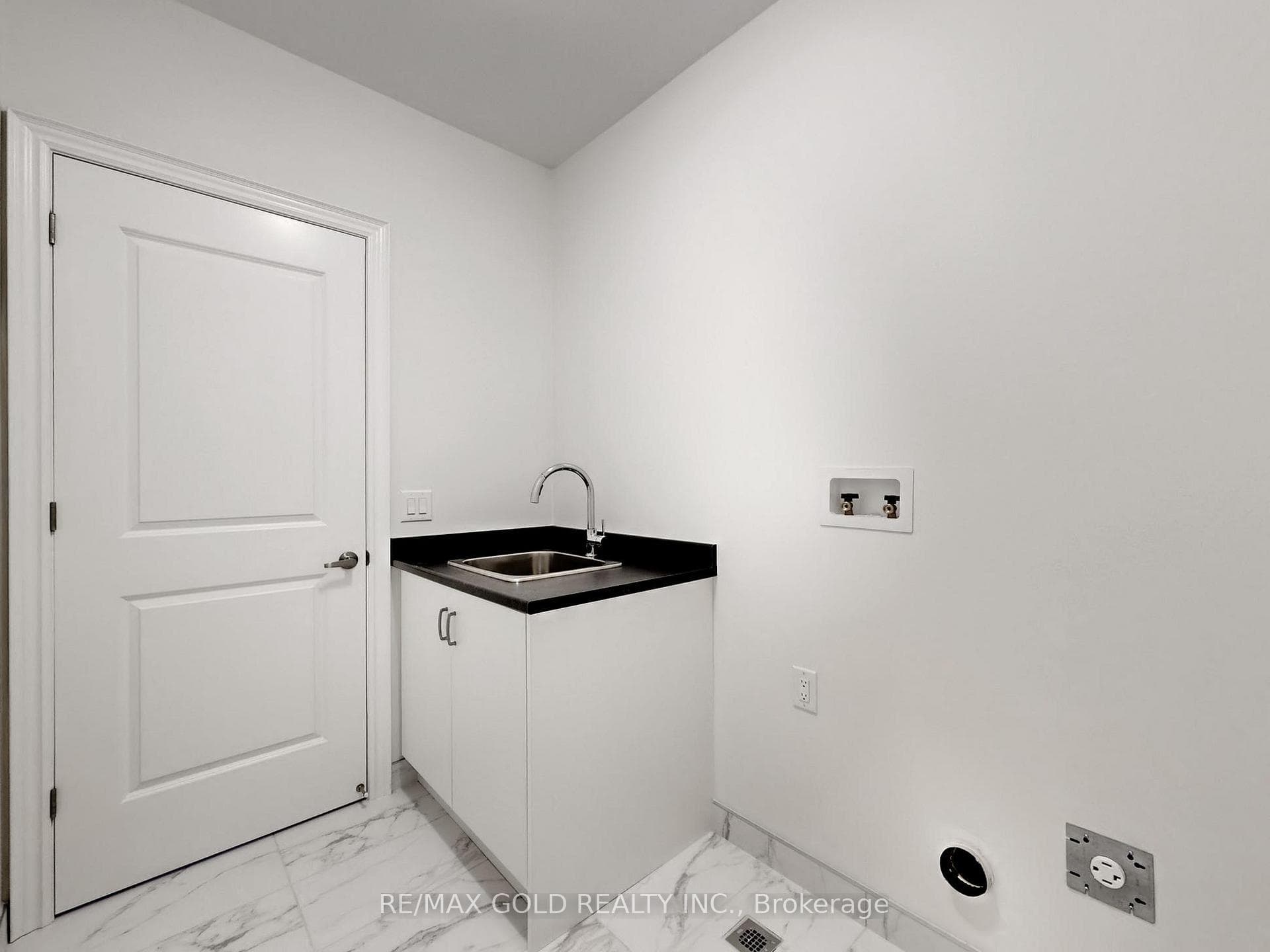 45 Plank Road photo 36
