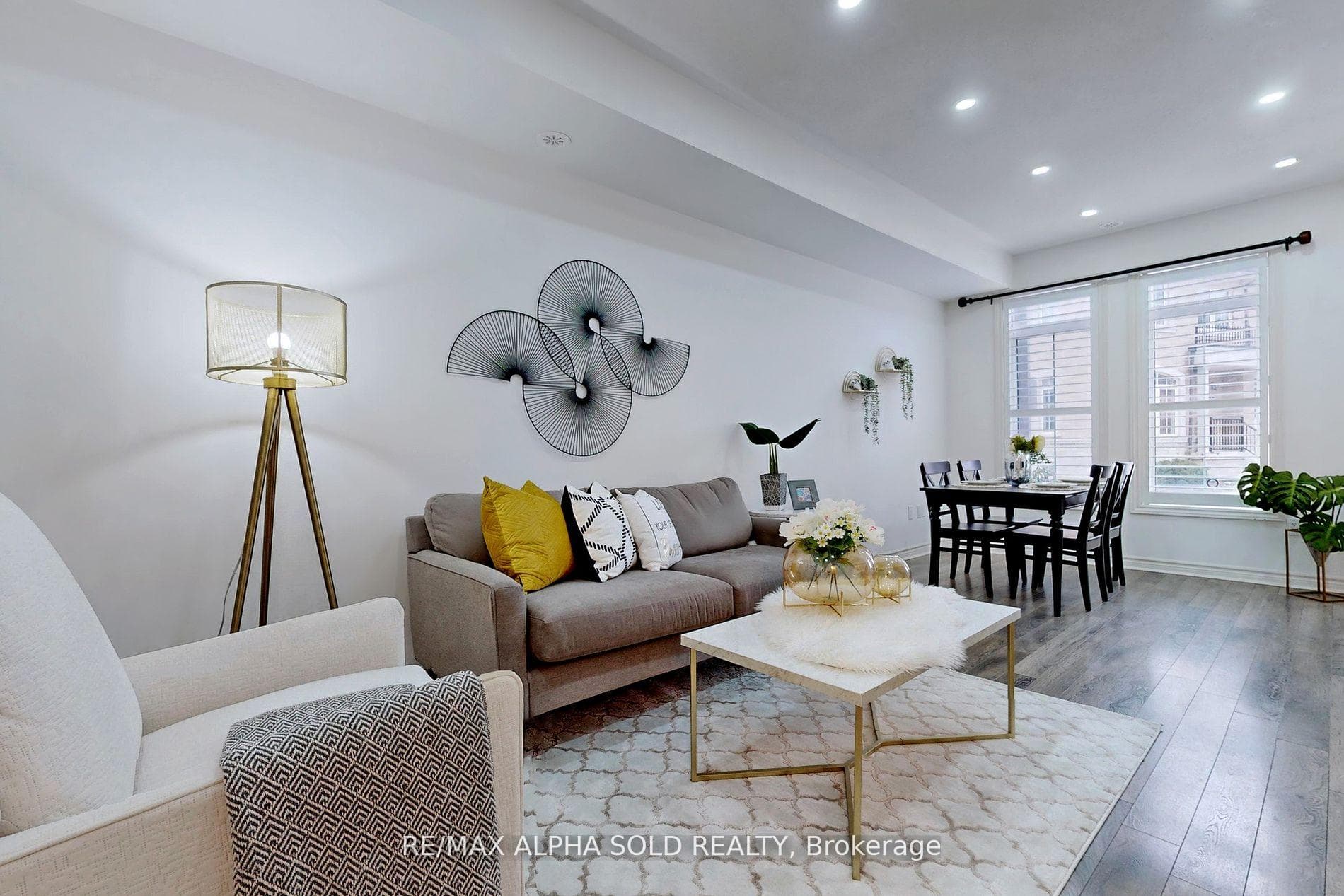 3 Eaton Park Lane Unit 5 photo 5