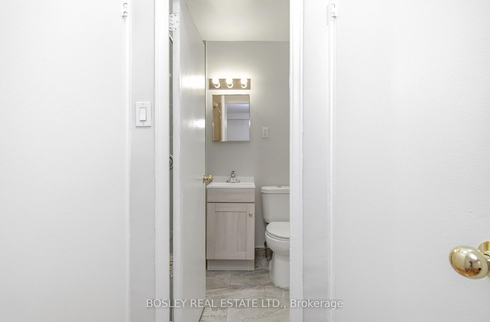 85 Lawton Boulevard Unit 404 photo 10