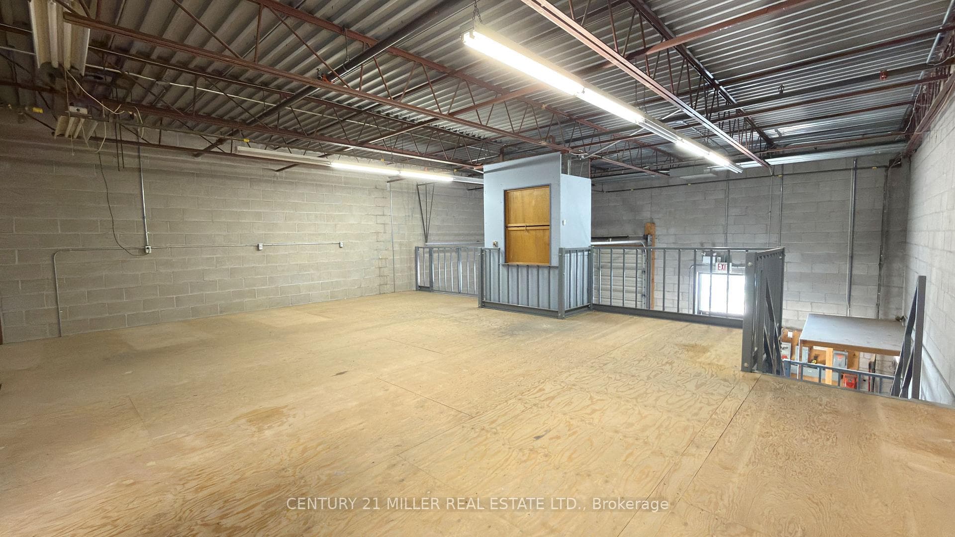 775 Pacific Road Unit 33 photo 12