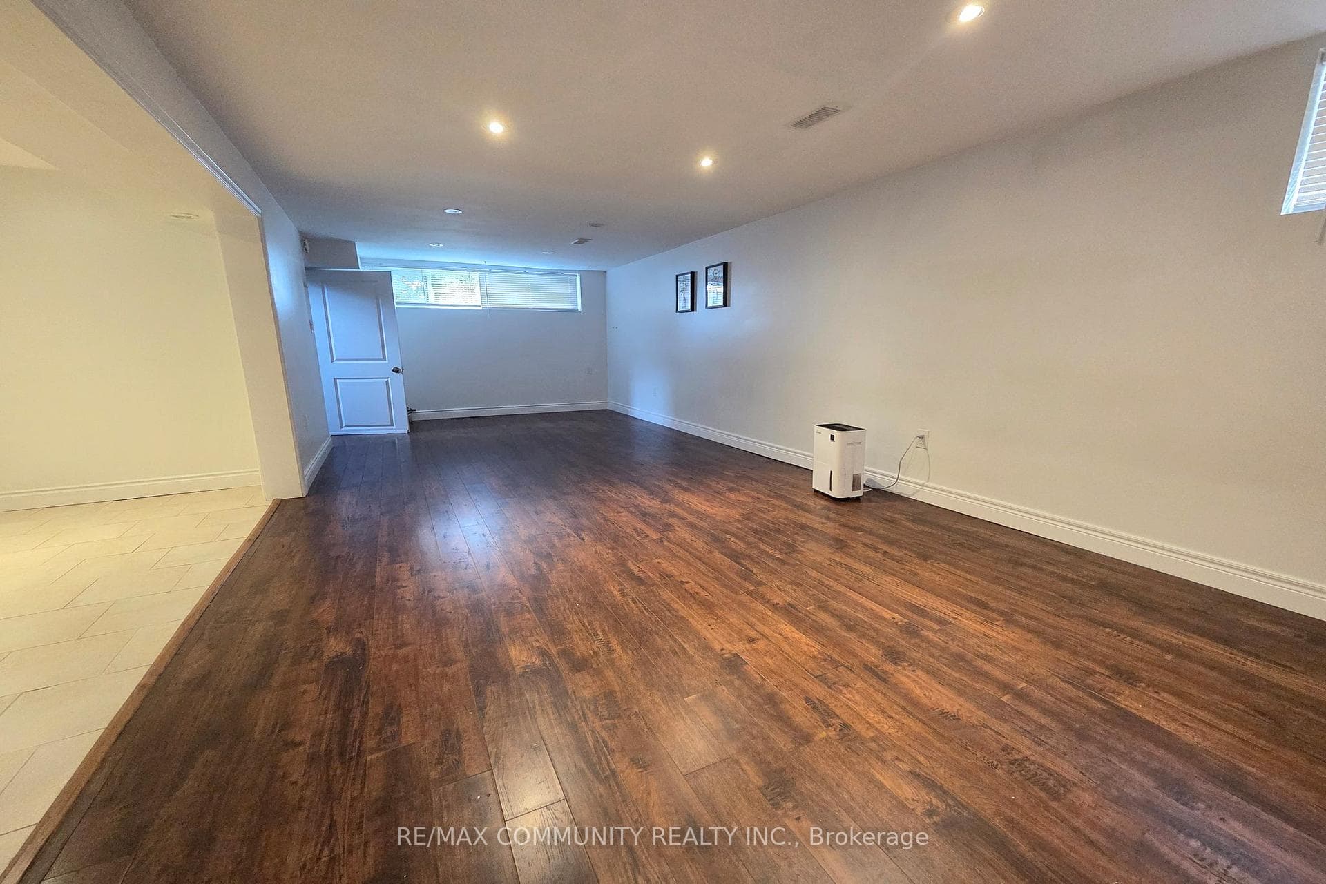 161 Mohawk Road Unit Bsmt photo 5