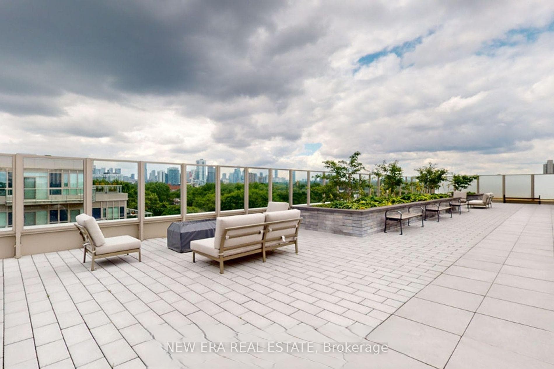 150 Logan Avenue Unit 301 photo 20