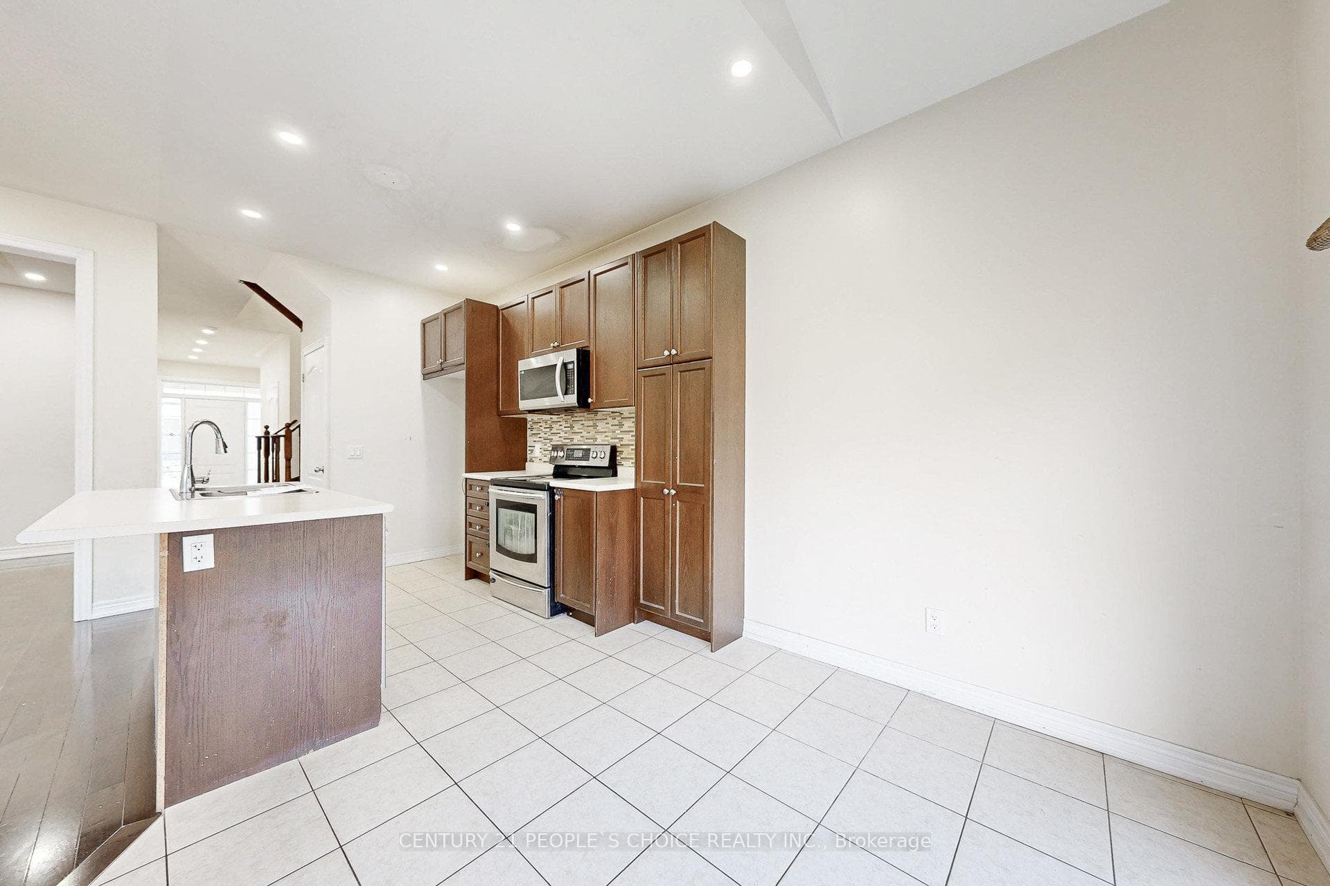 825 Miltonbrook Crescent photo 21