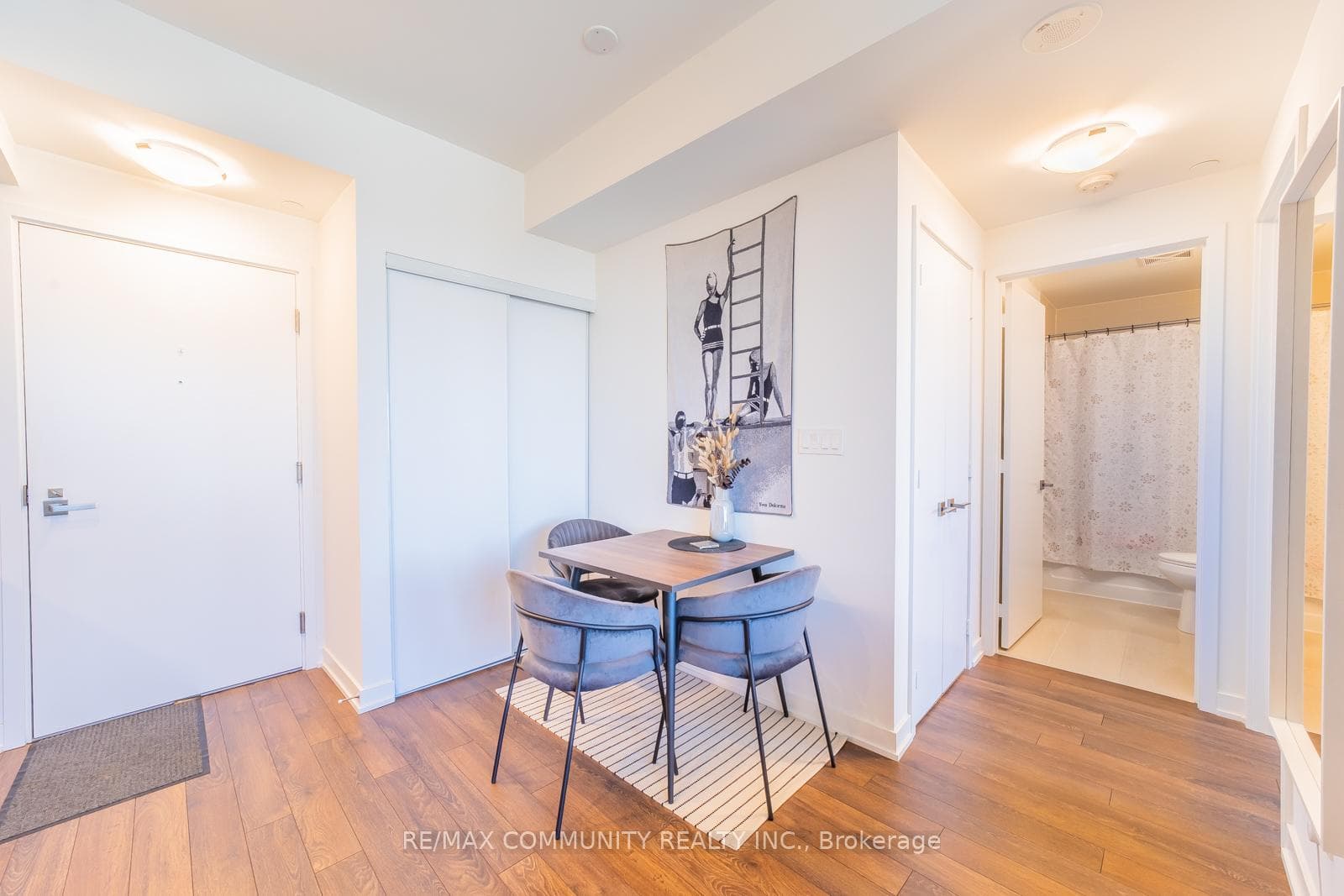 50 Ordnance Street Unit 1806 photo 12