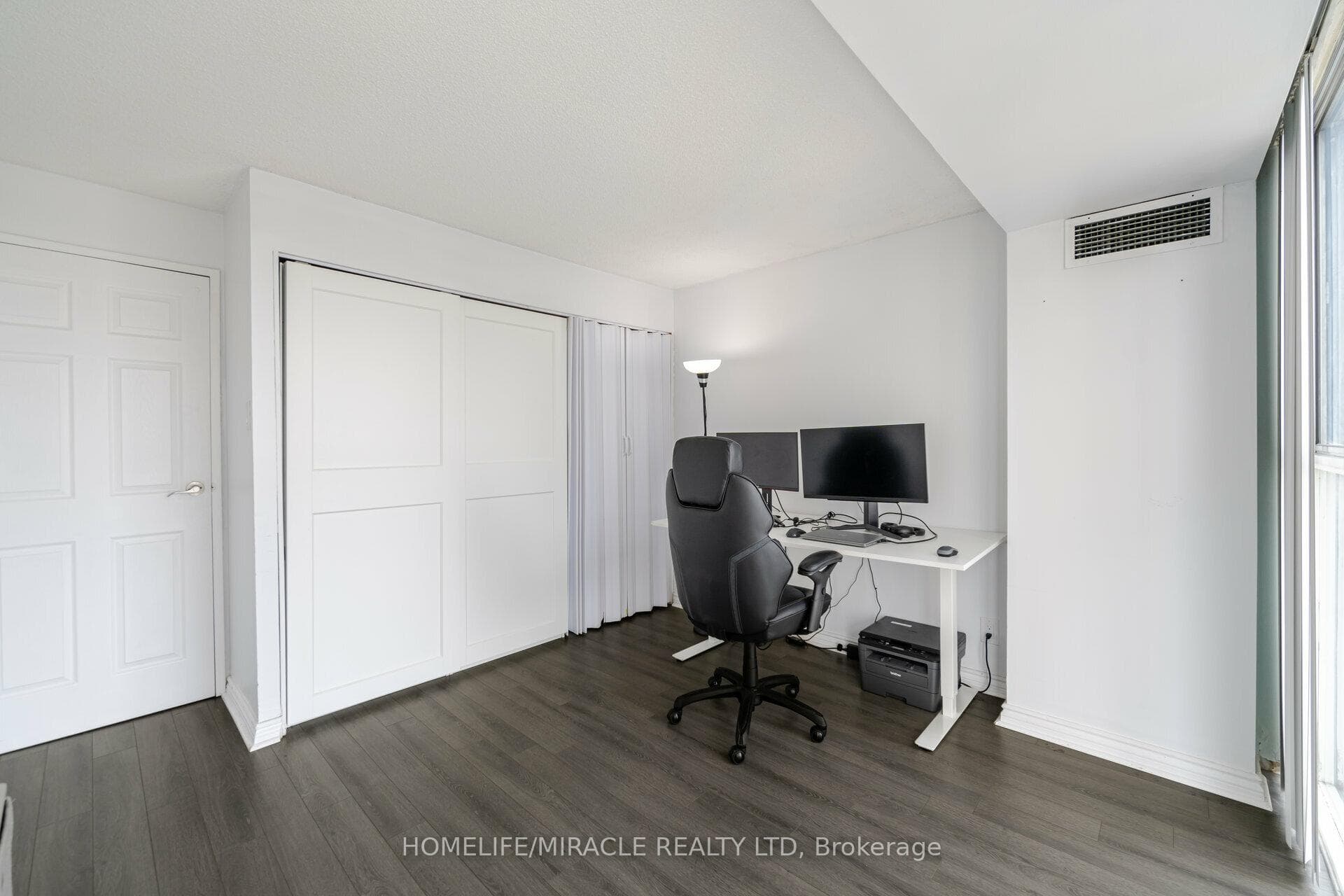 25 Trailwood Drive Unit 1506 photo 29