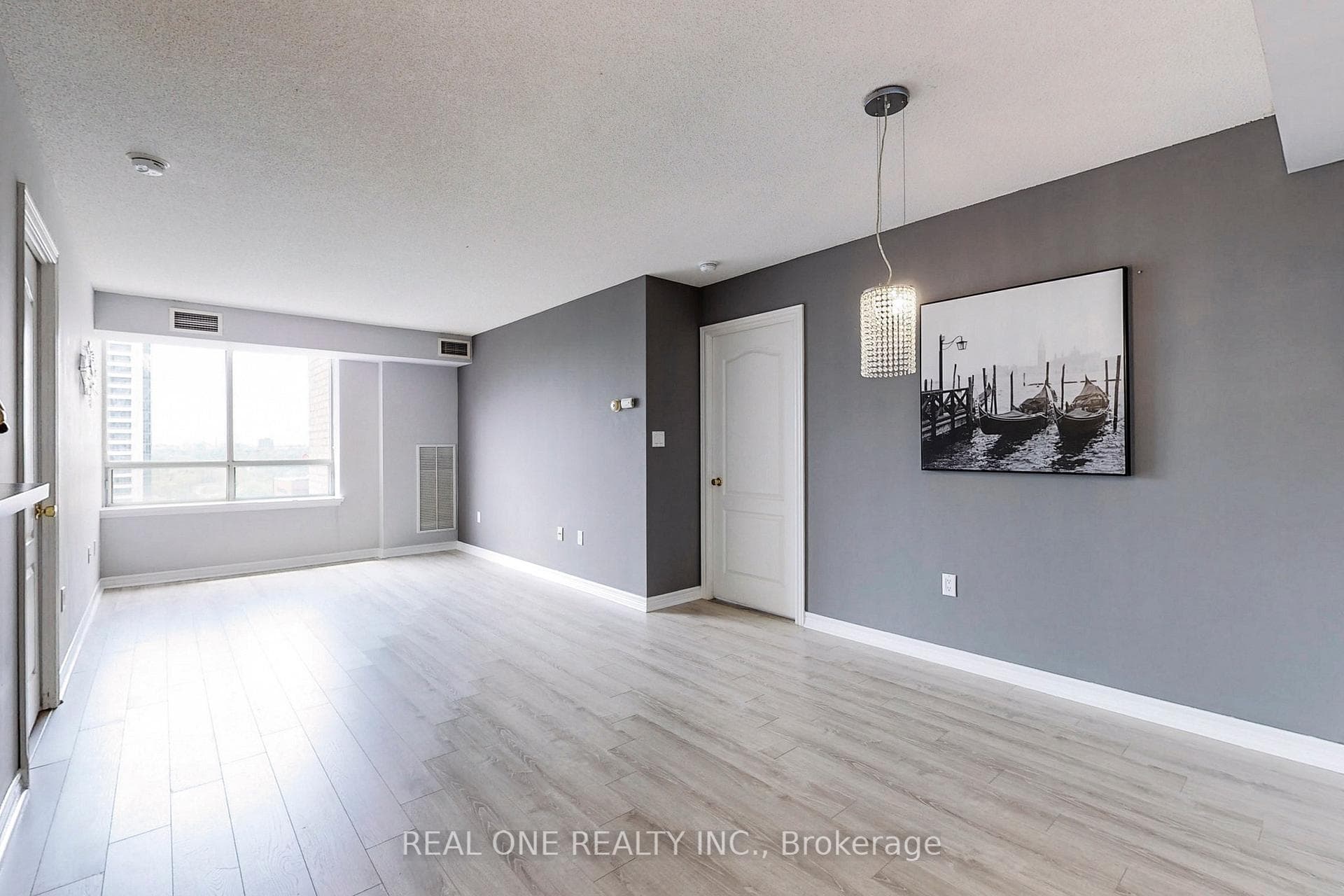 88 Grandview Way Unit 1203 photo 7