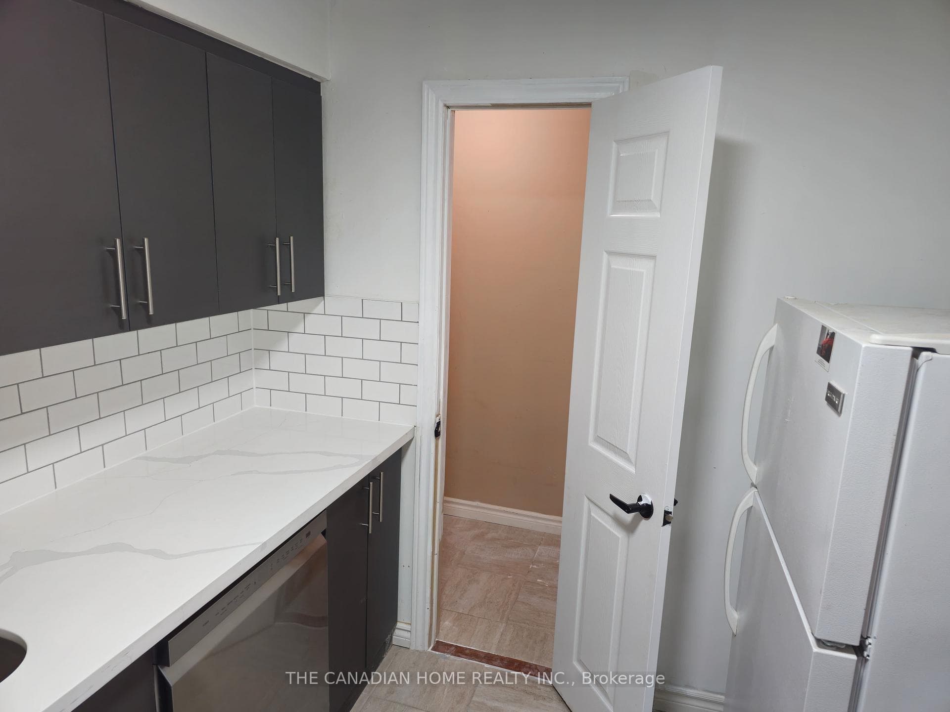 3555 Derry Road Unit 212 photo 11