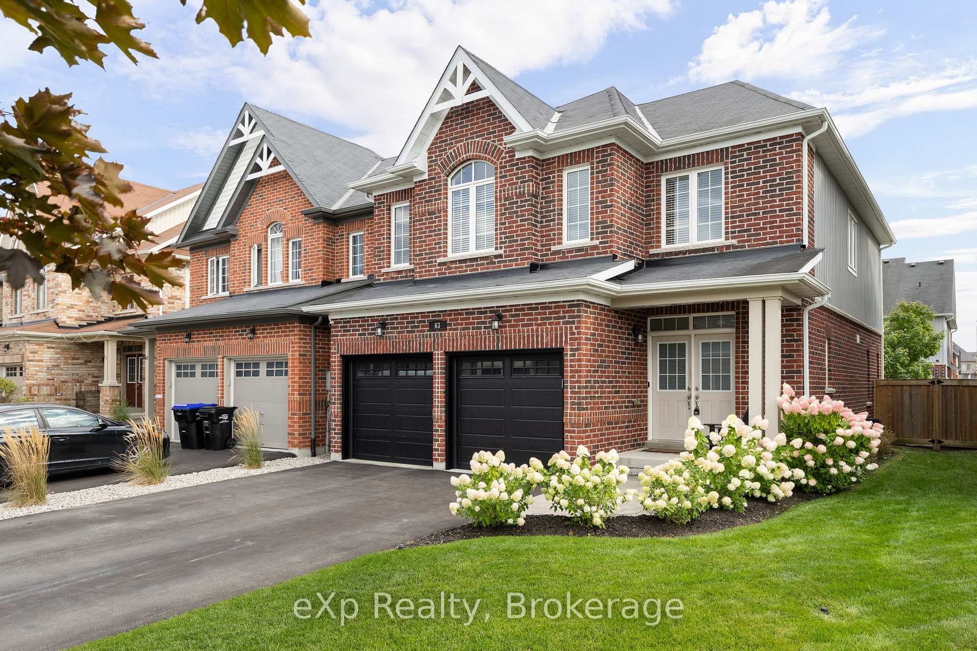 63 Decarolis Crescent photo 1