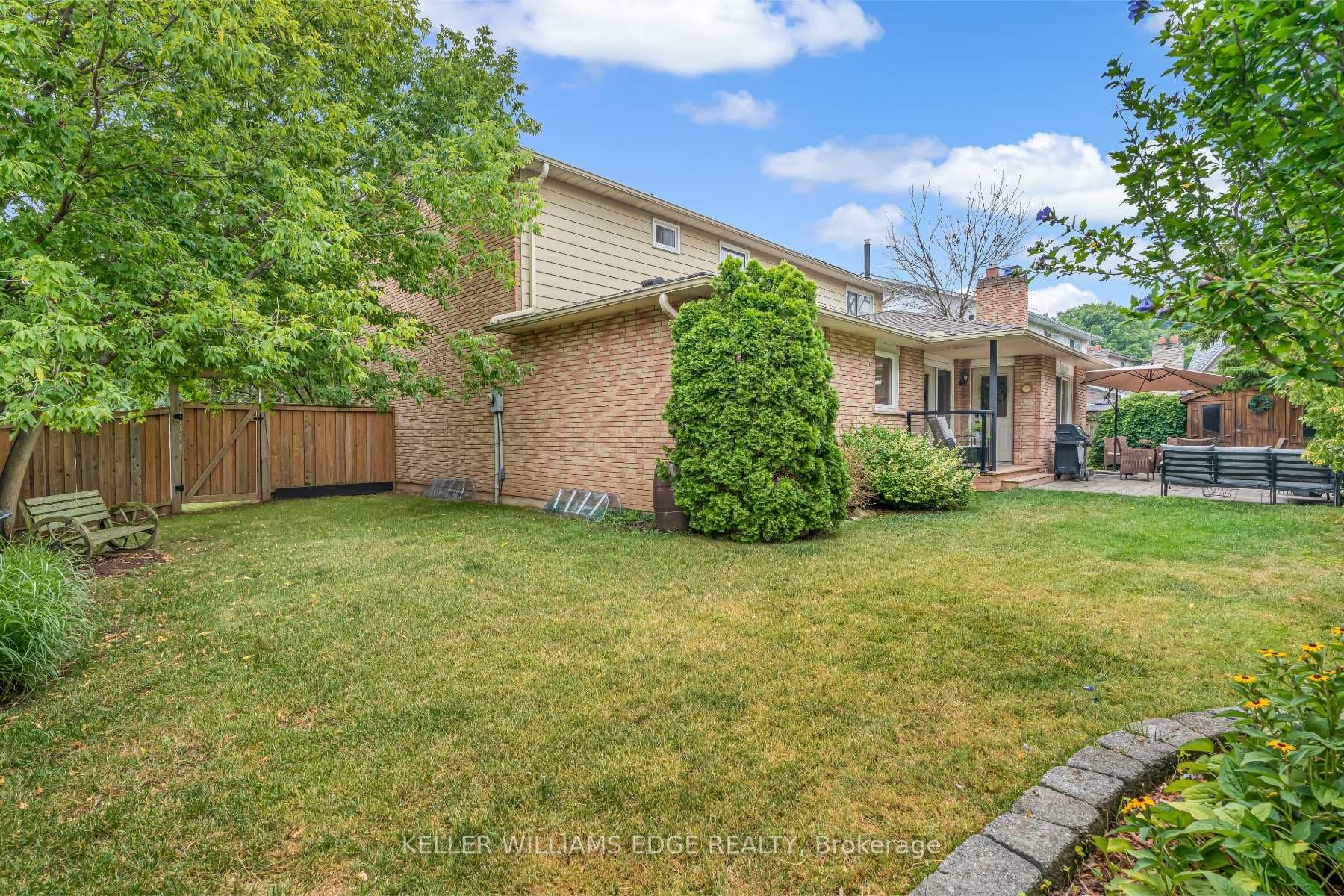 1351 Bryanston Court photo 44