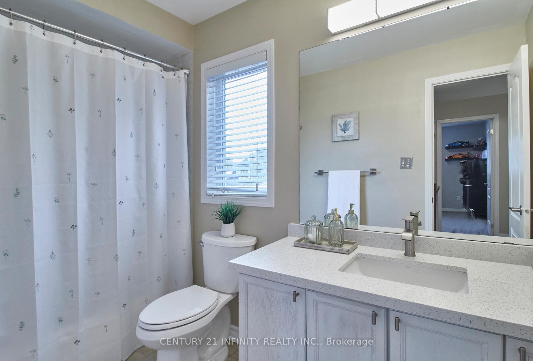 18 Rosemeadow Crescent photo 29