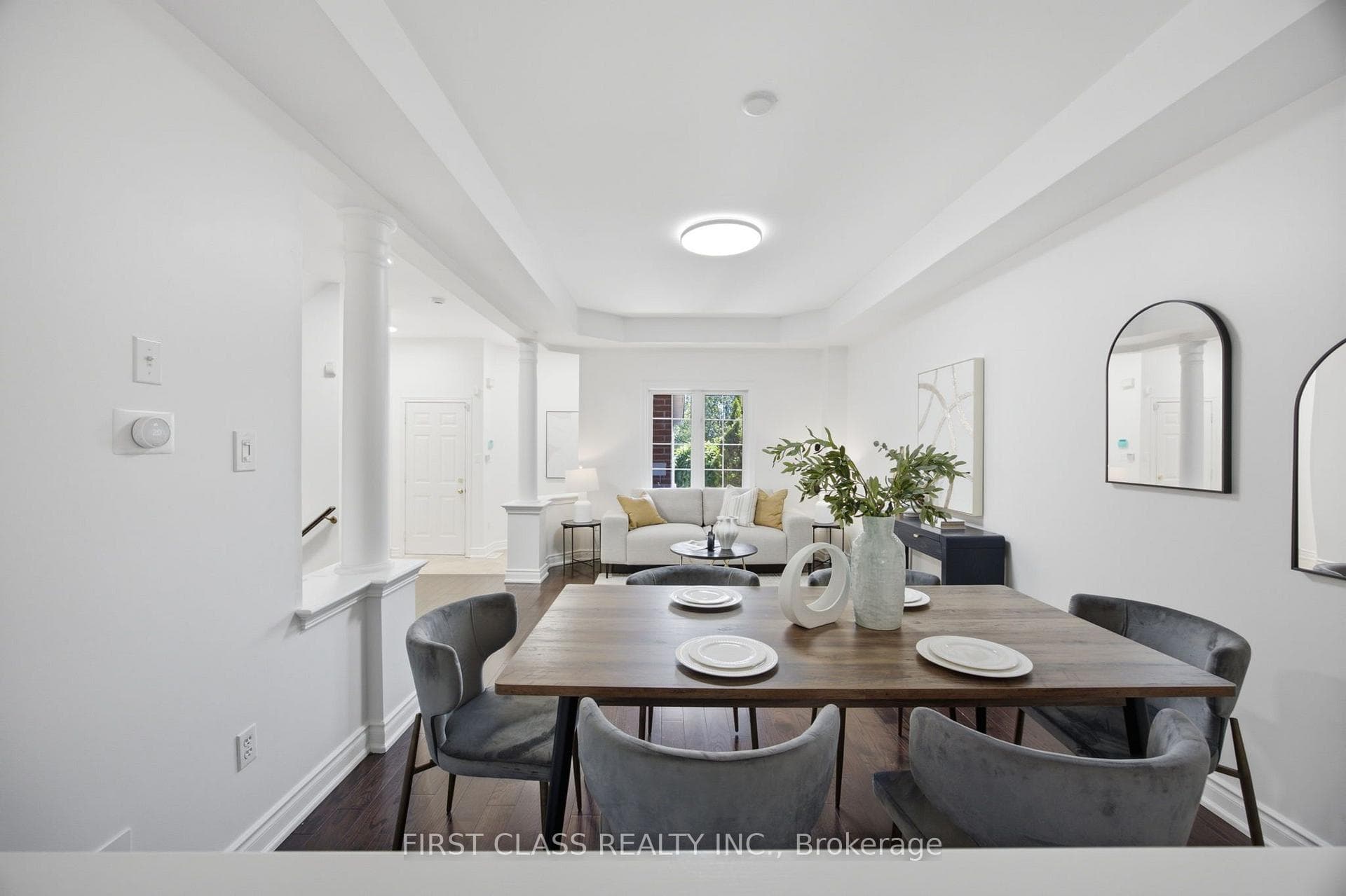 99 Nottingham Drive photo 20