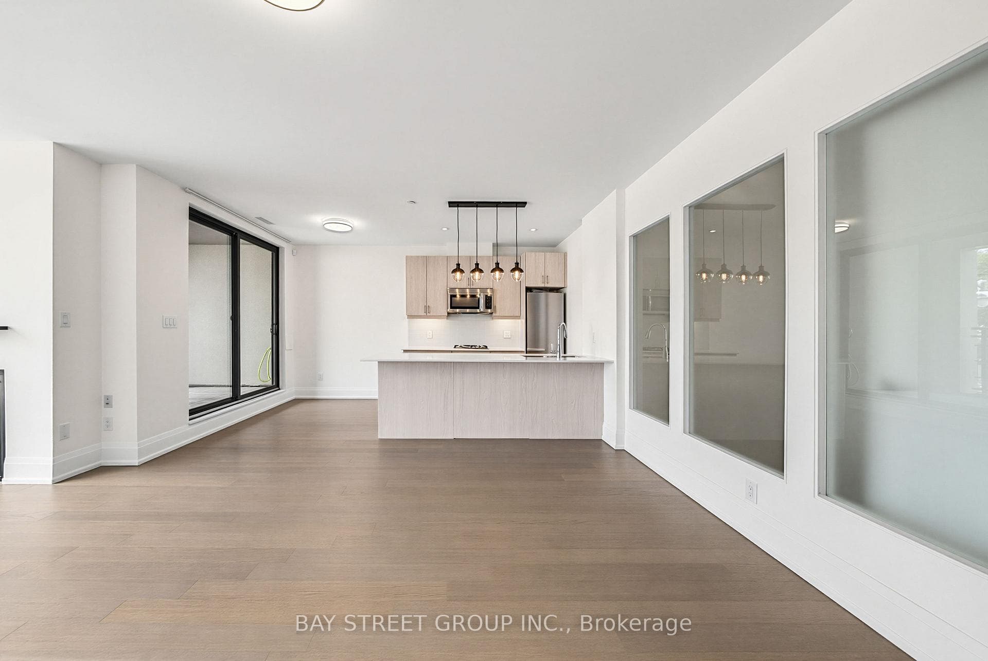 365 Beech Avenue Unit 208 photo 7