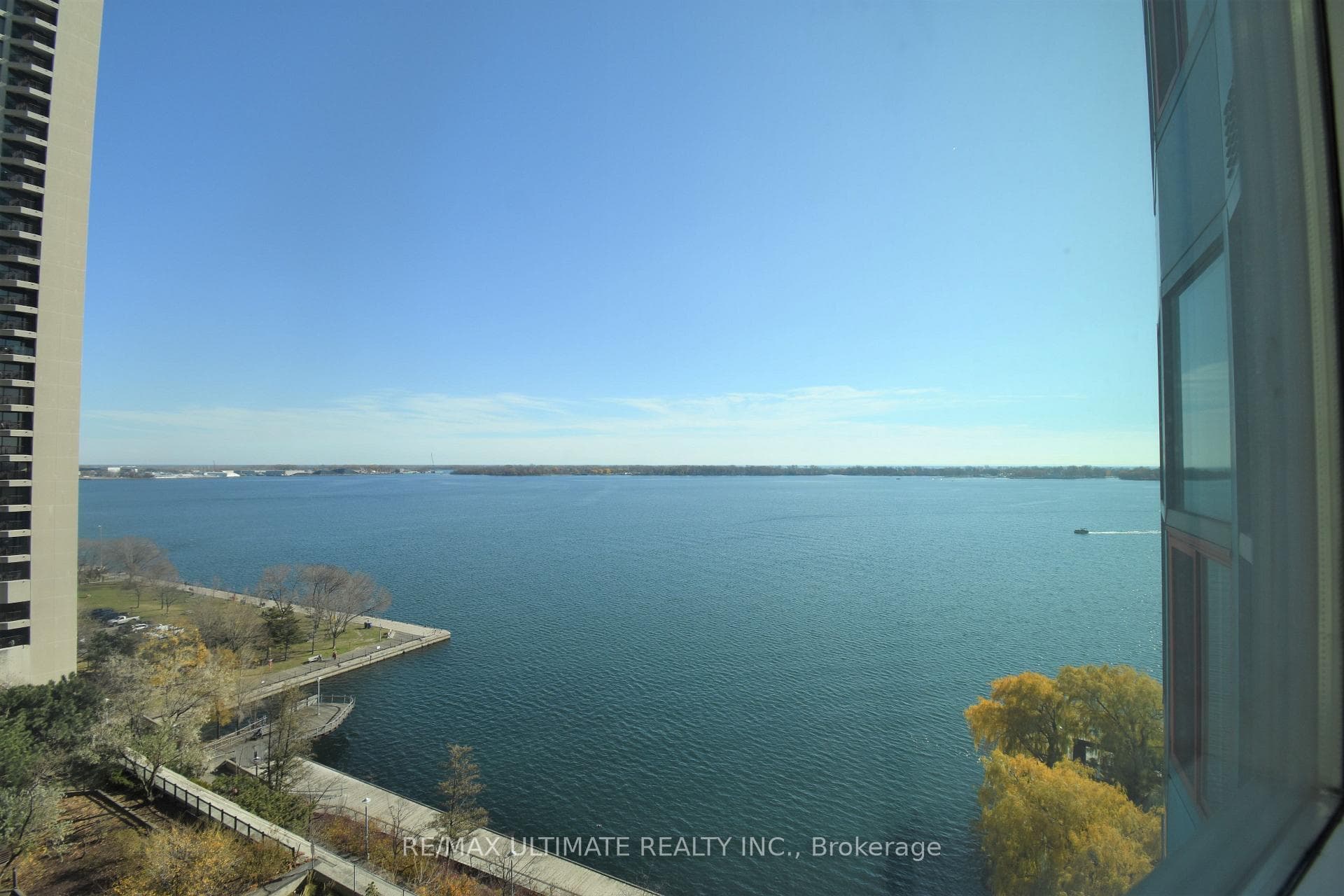 99 Harbour Square Unit 1503 photo 17