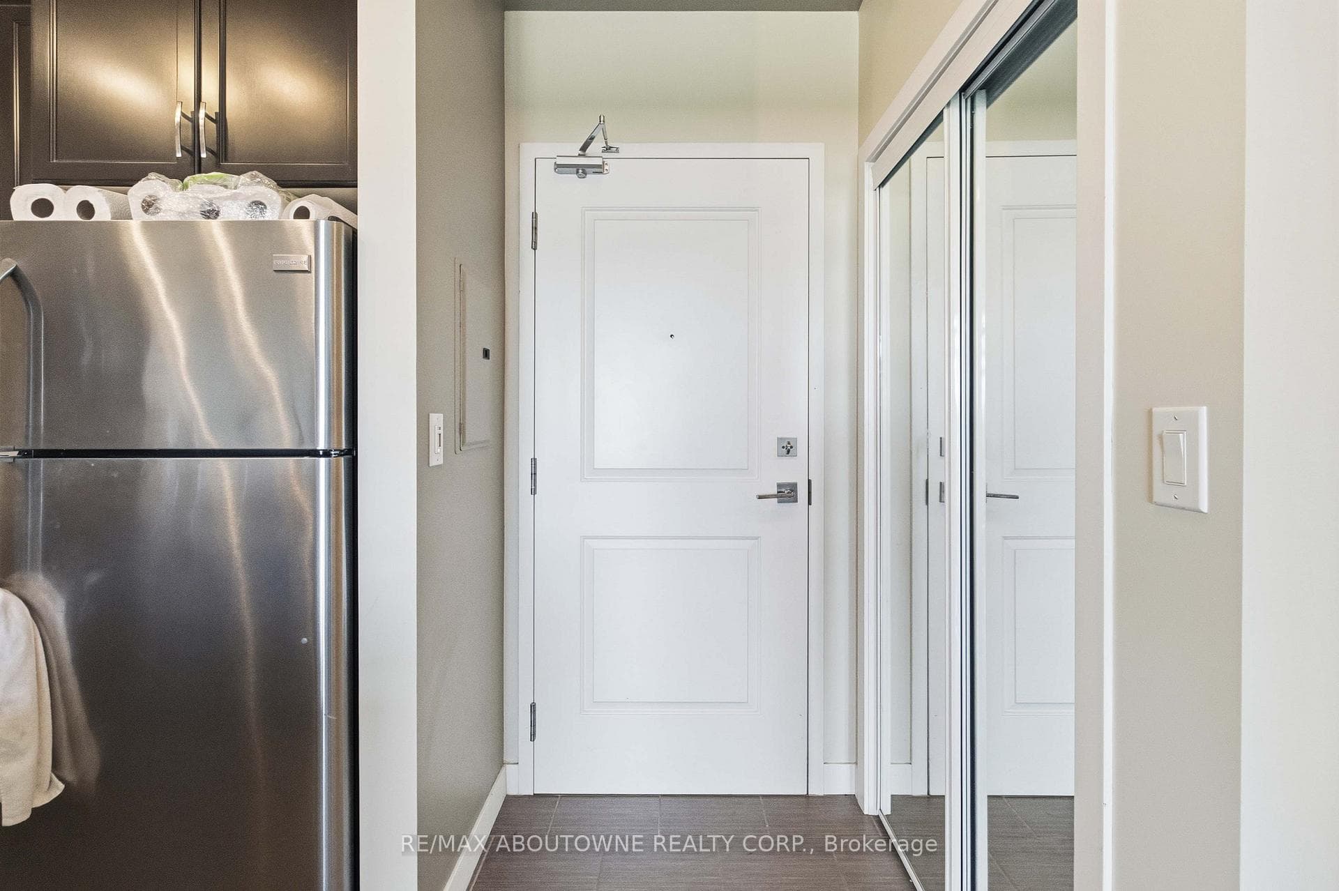 5020 Corporate Drive Unit 408 photo 8