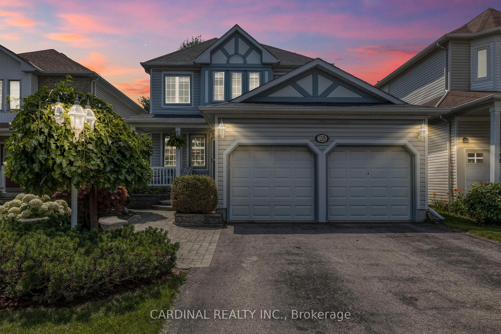 28 Bedell Crescent photo 3