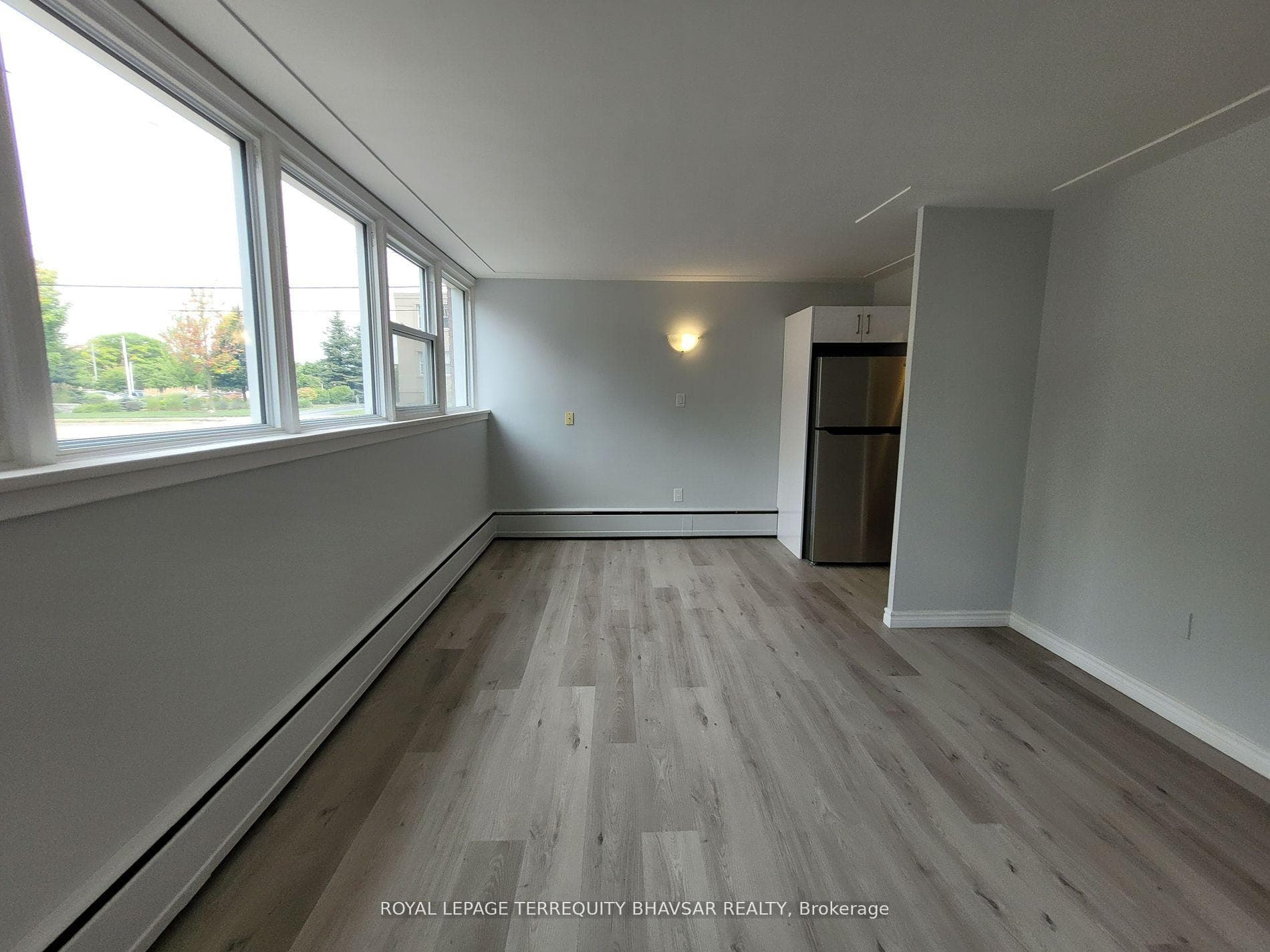 521 Park Street Unit 5 photo 5