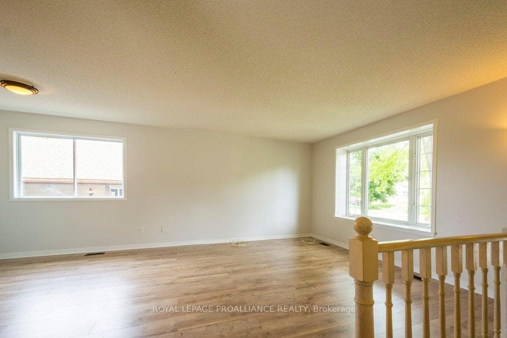 257 Pine Street photo 4
