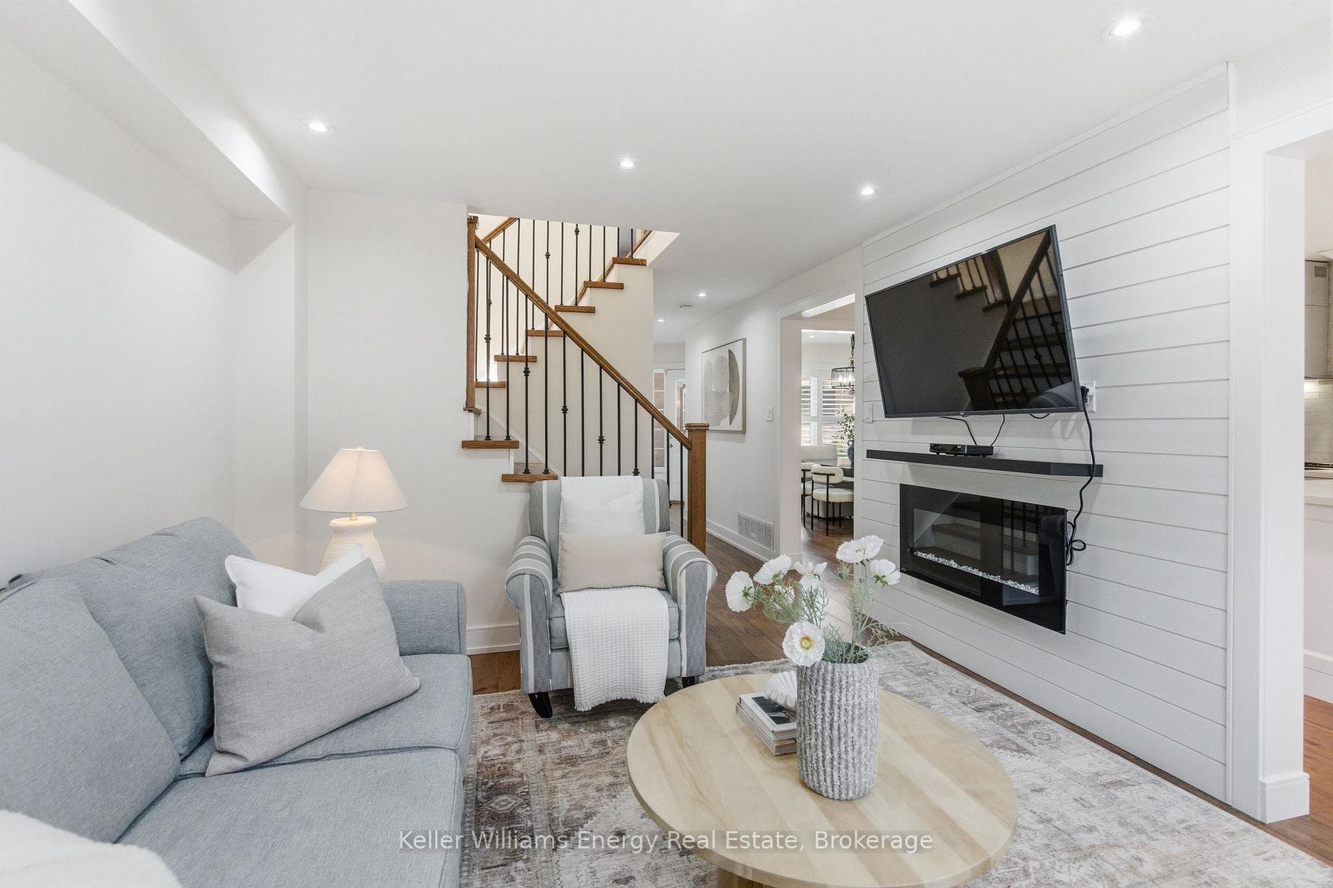 25 Barnes Drive photo 15