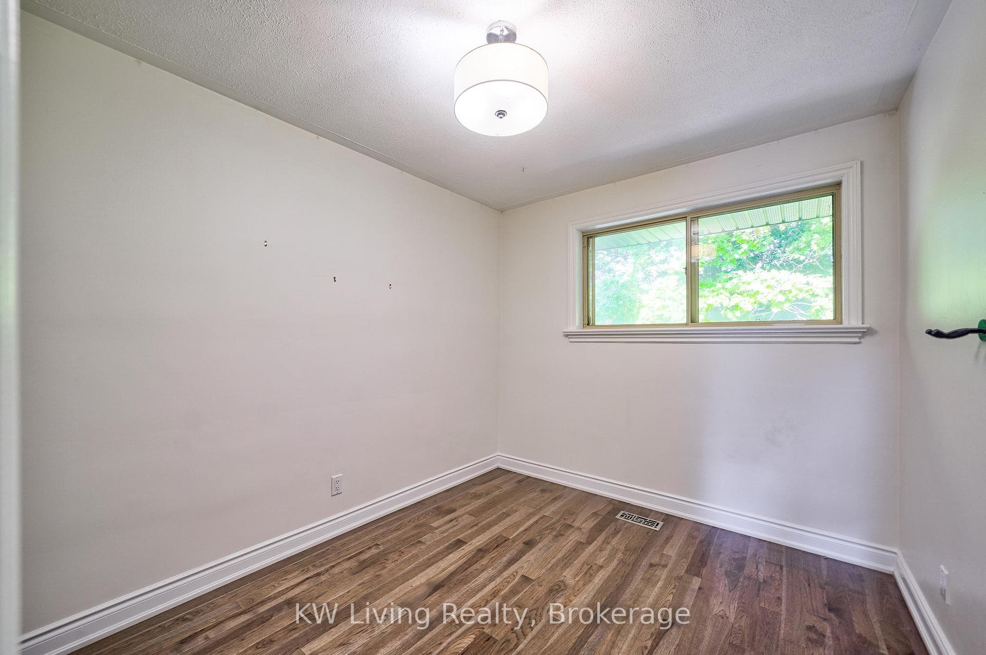 6 Hillavon Drive photo 20