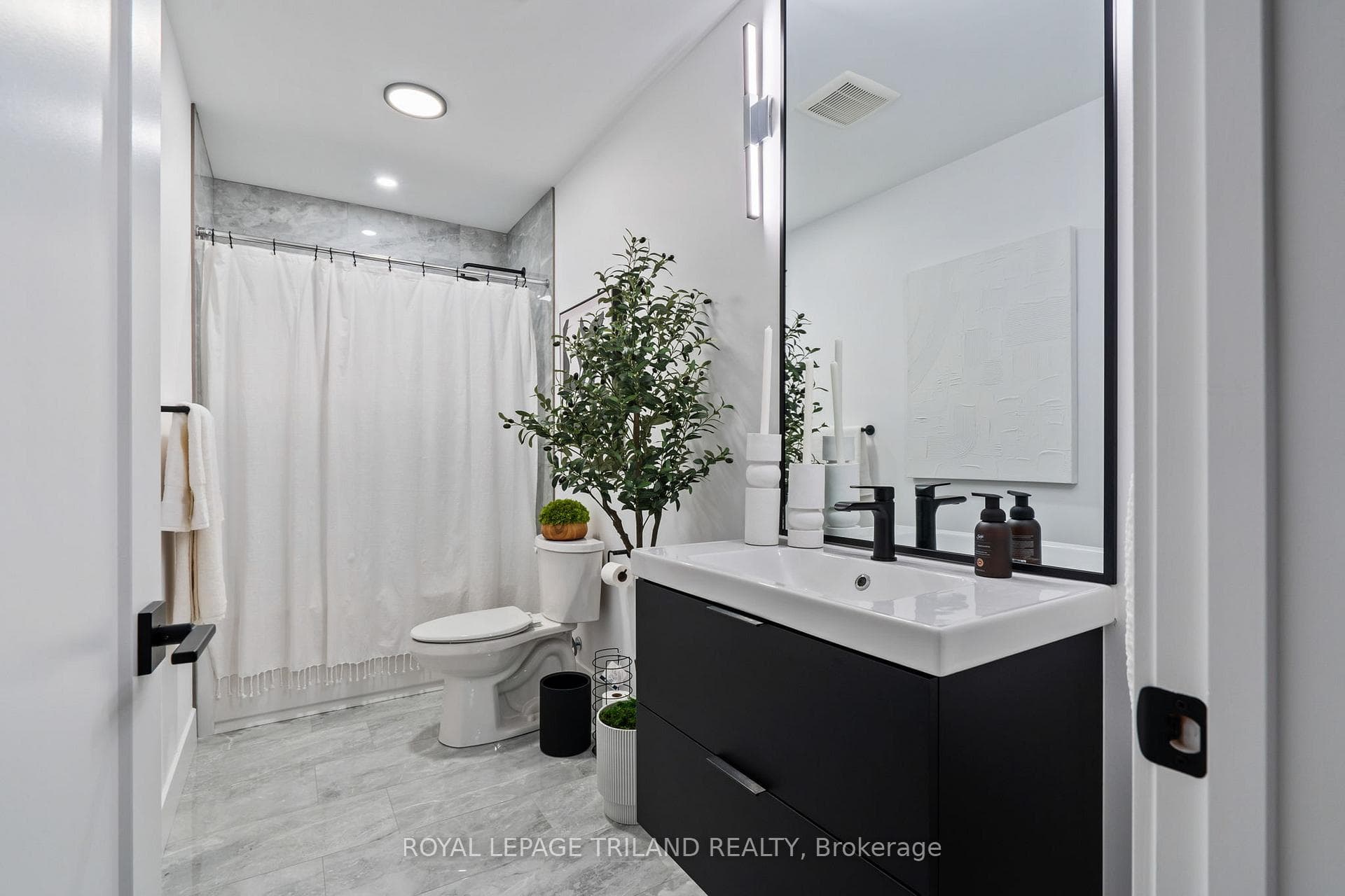 3455 Grand Oak Crossing photo 38