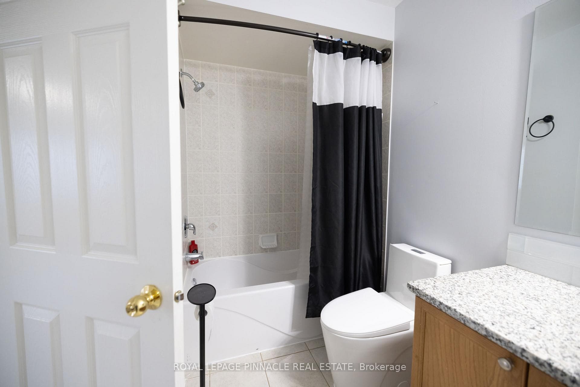 17 Thornharrold Street photo 11