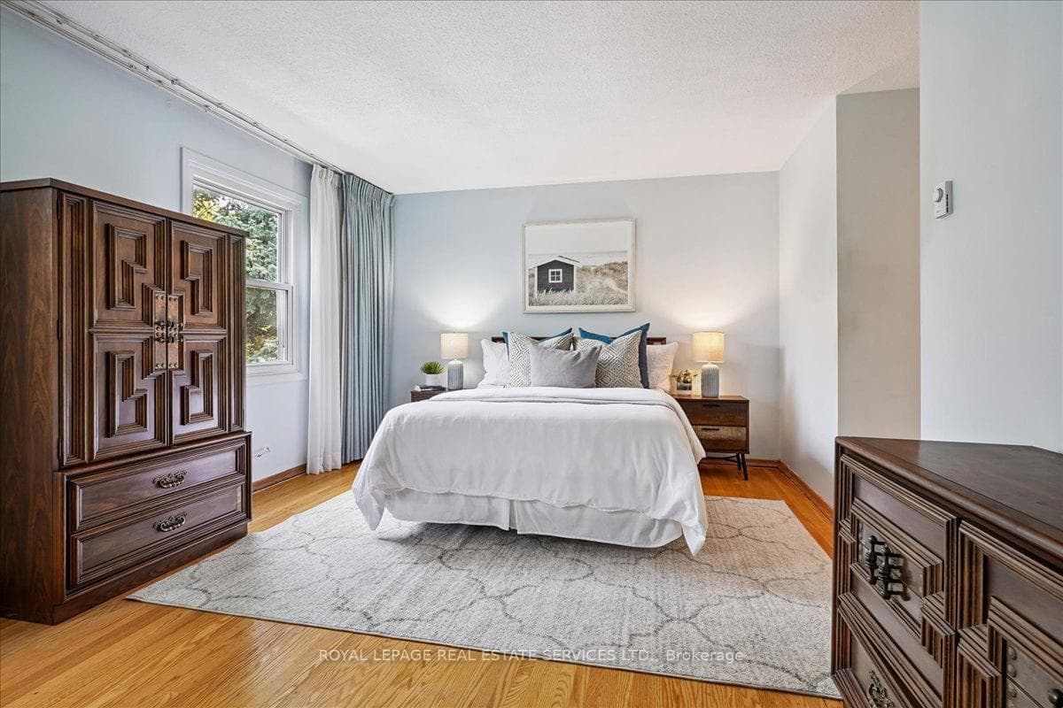 54 Temple Bar Crescent photo 12