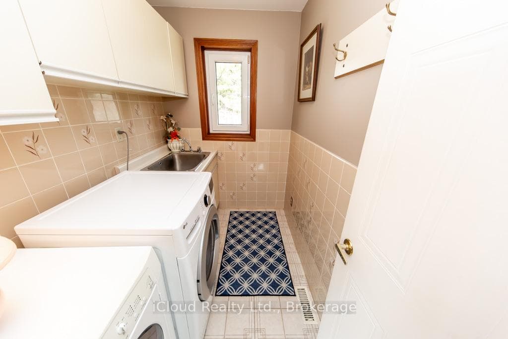 4101 Campbellville Road photo 17