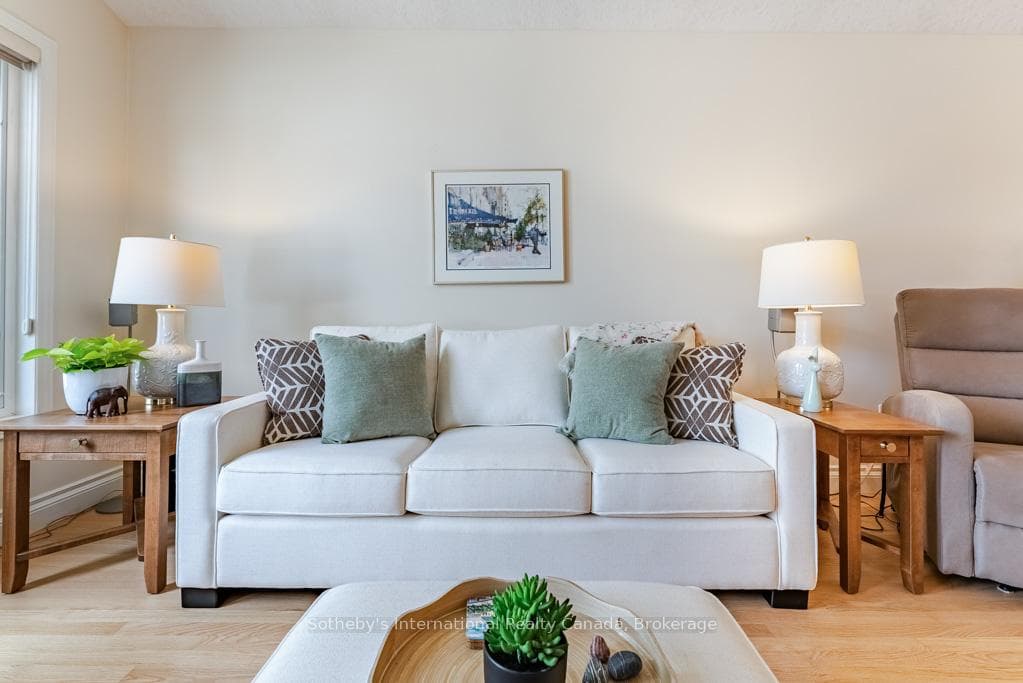 100 Chesley Street photo 9