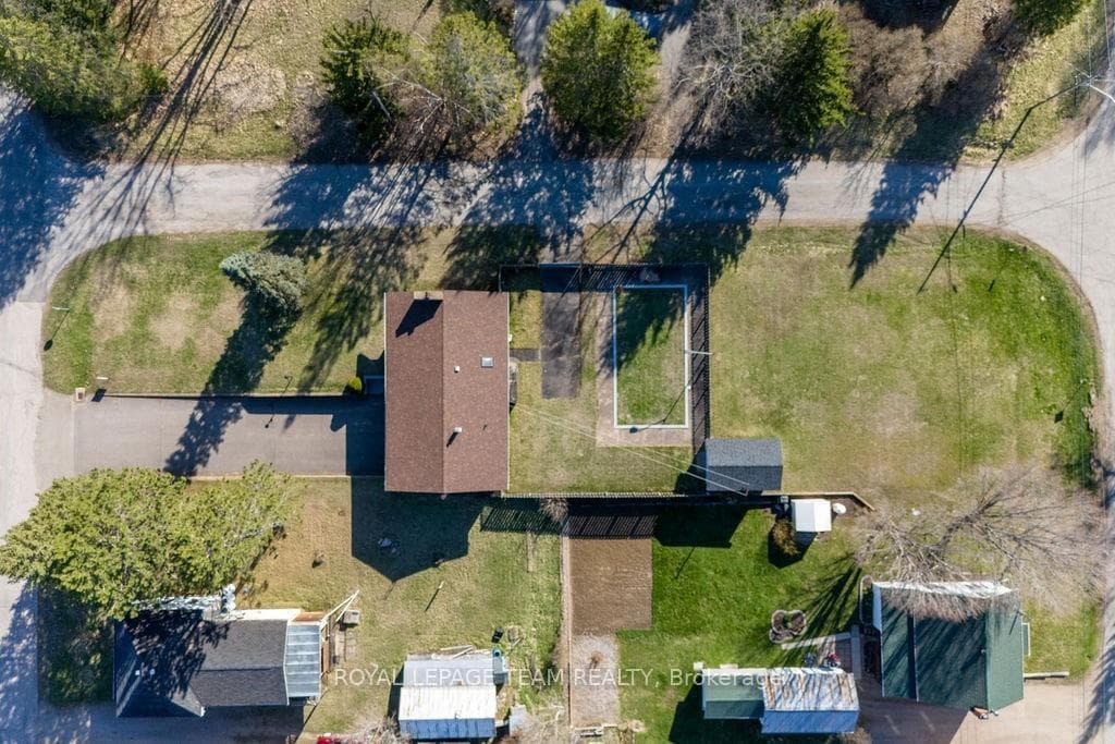 20 BOLAND Street photo 29