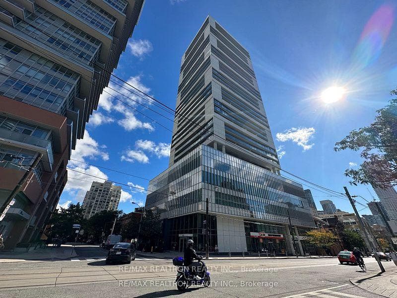 89 Mcgill Street Unit 2008 photo 1