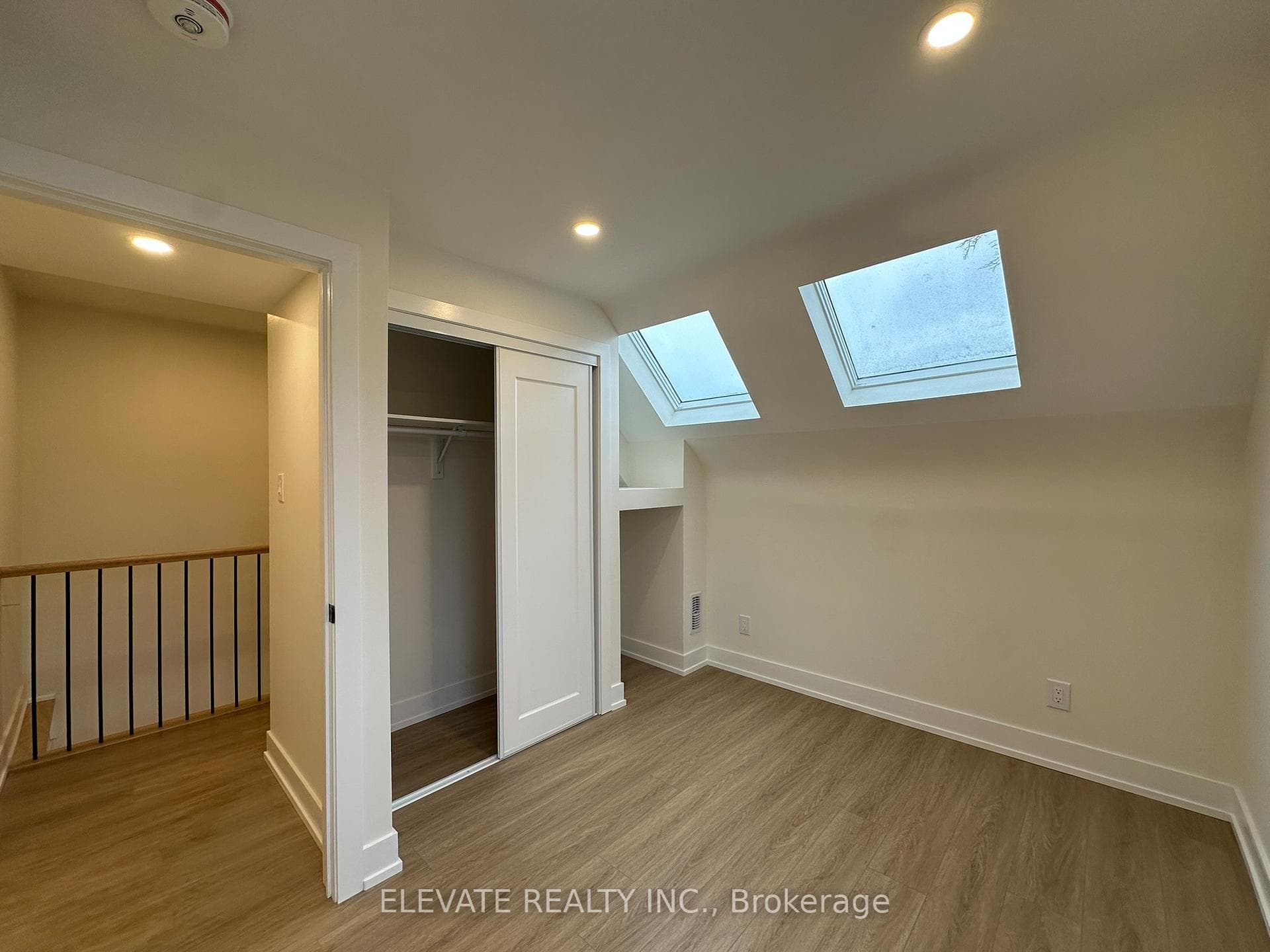 254 Greenwood Avenue Unit Upper photo 21