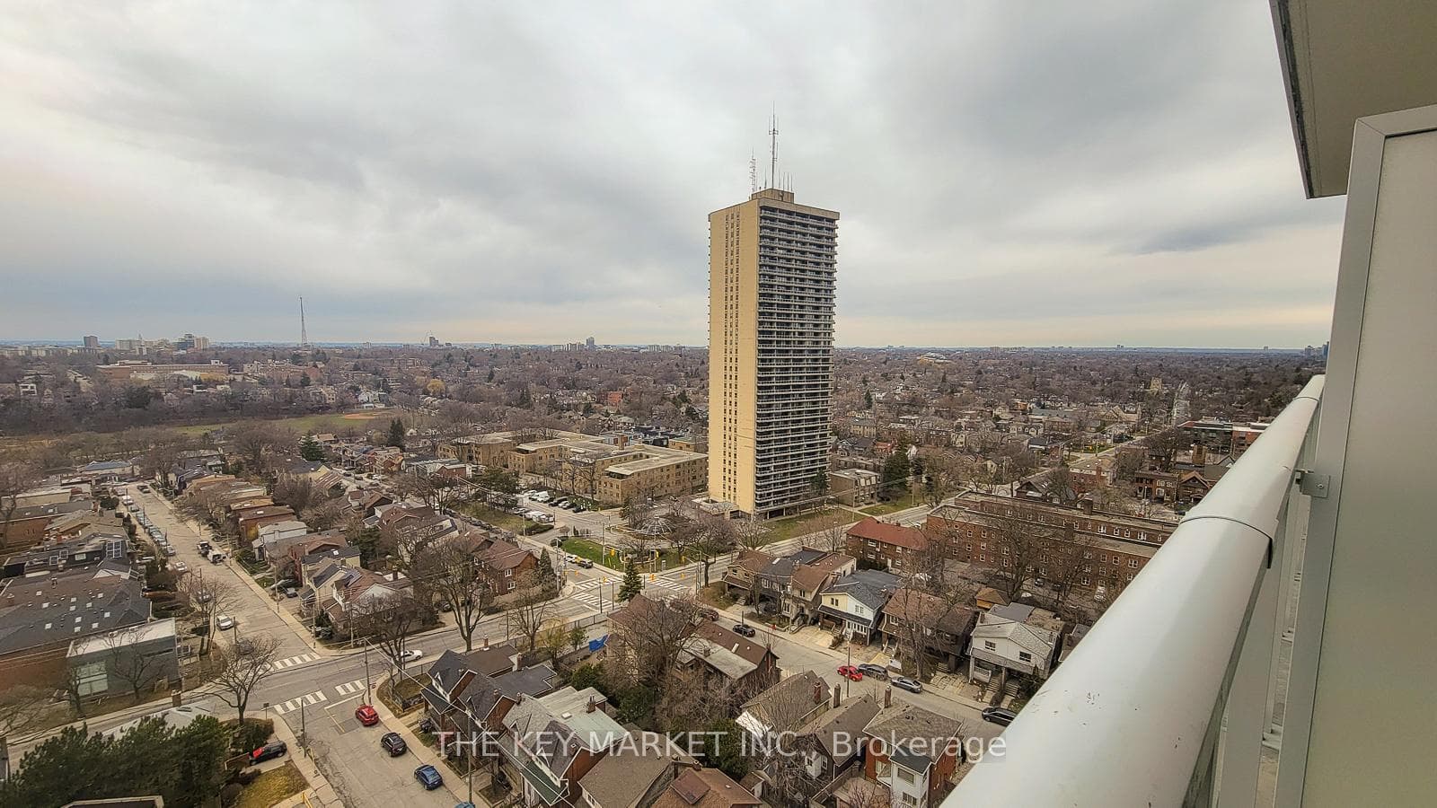 33 Helendale Avenue Unit 1511 photo 15