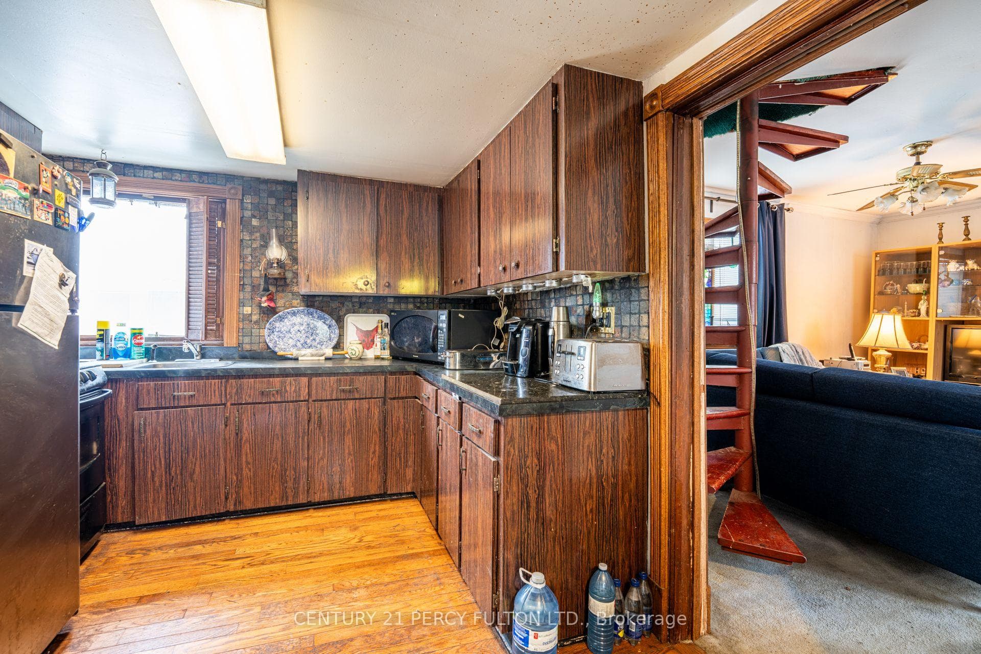 595 North Lake Road photo 10