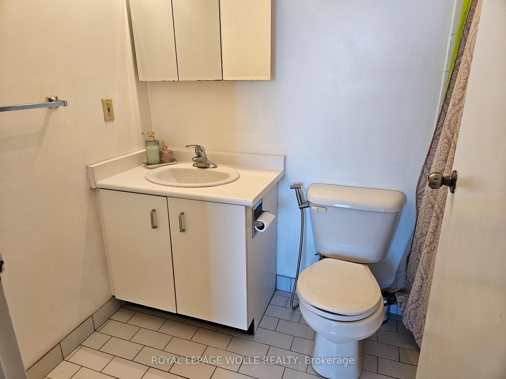 55 Blue Springs Drive Unit 805 photo 12