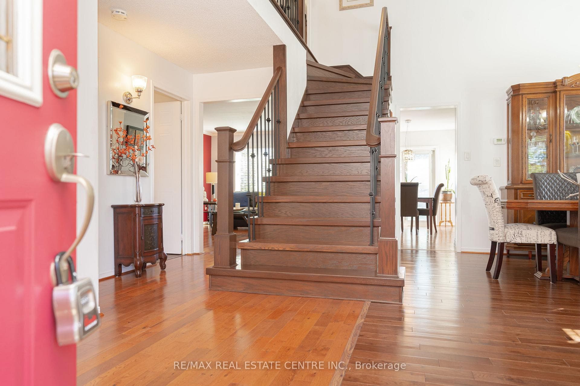 26 Eastview Crescent photo 4