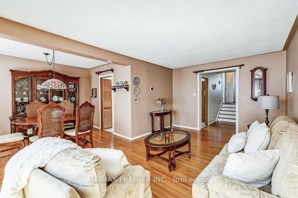 2360 Whaley Drive photo 10