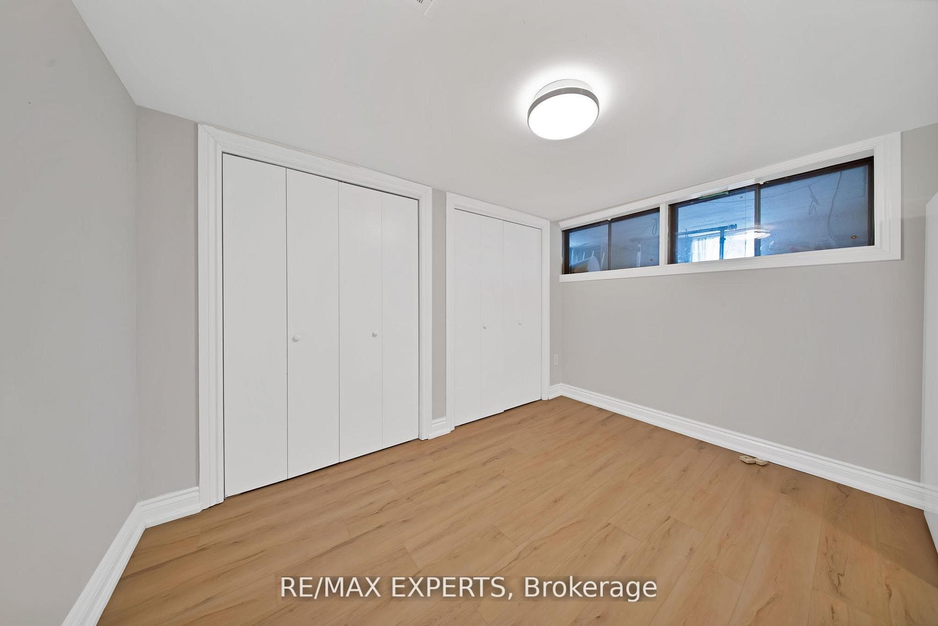 934 Beechwood Avenue Unit Lower photo 8