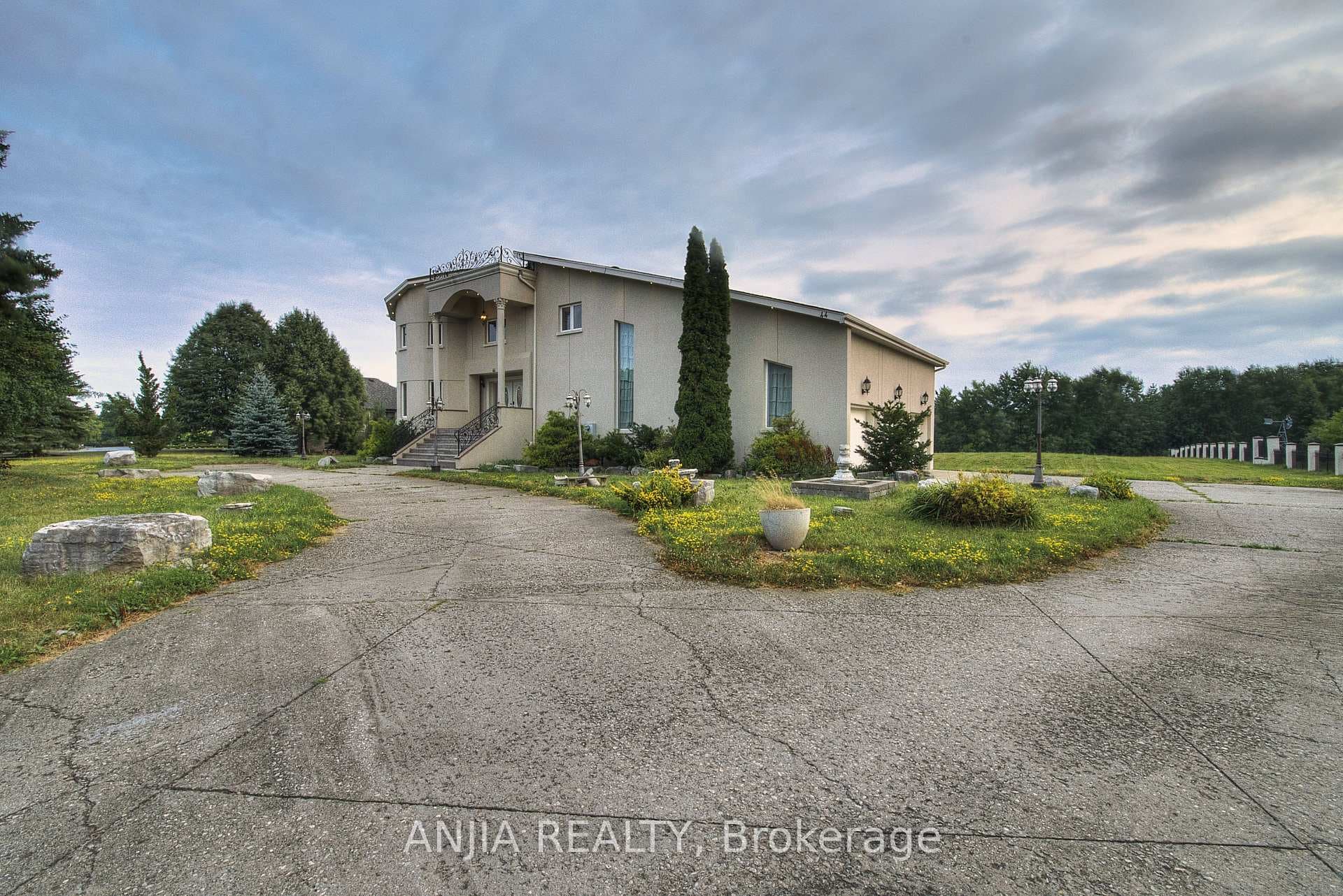 44 Bellini Avenue photo 46