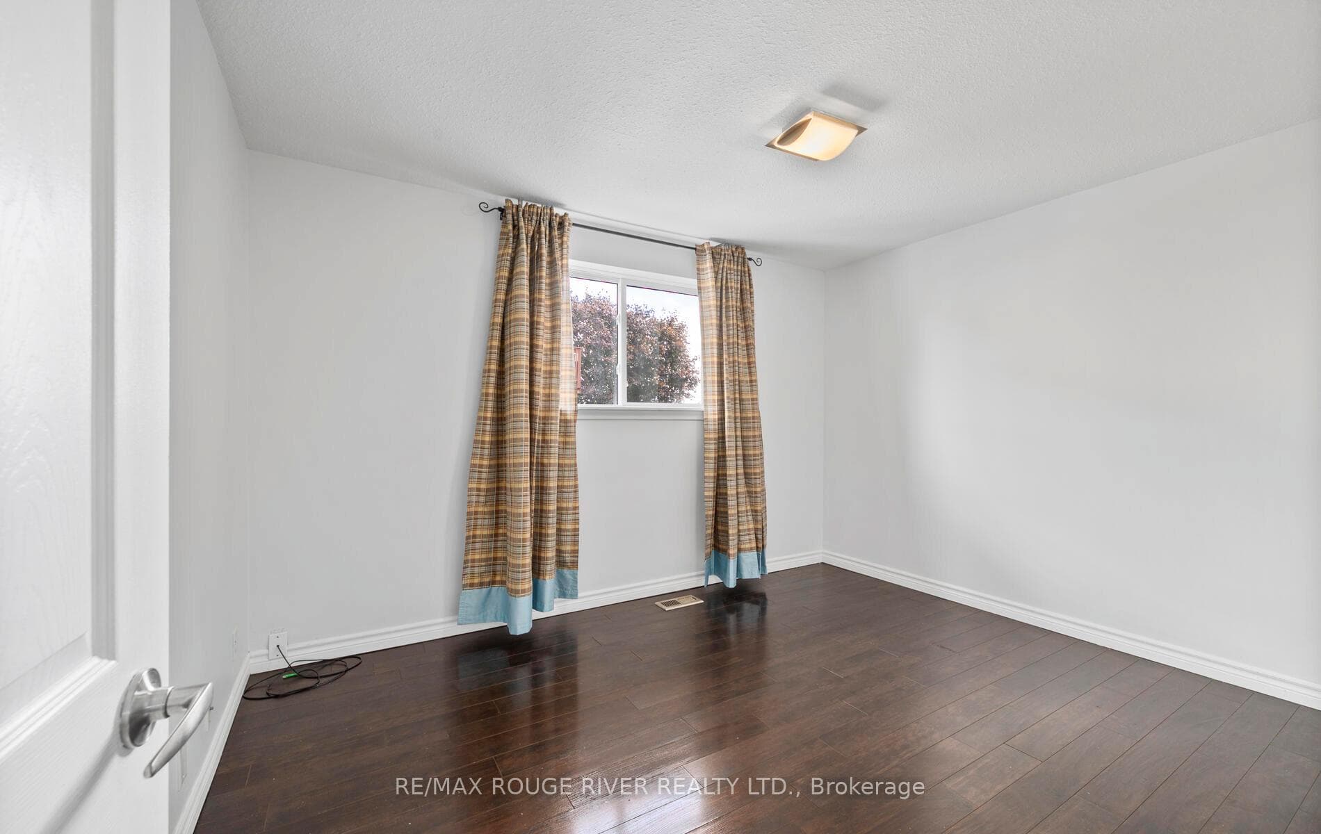 451 Phillip Murray Avenue photo 17