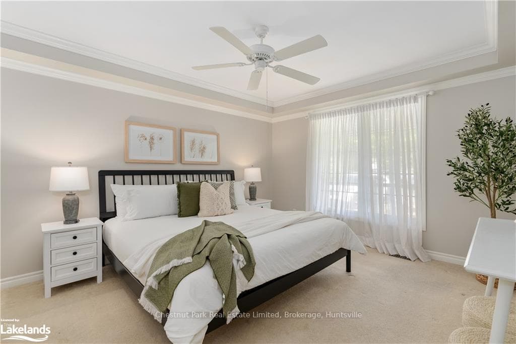 15 MAPLE HEIGHTS Drive photo 18