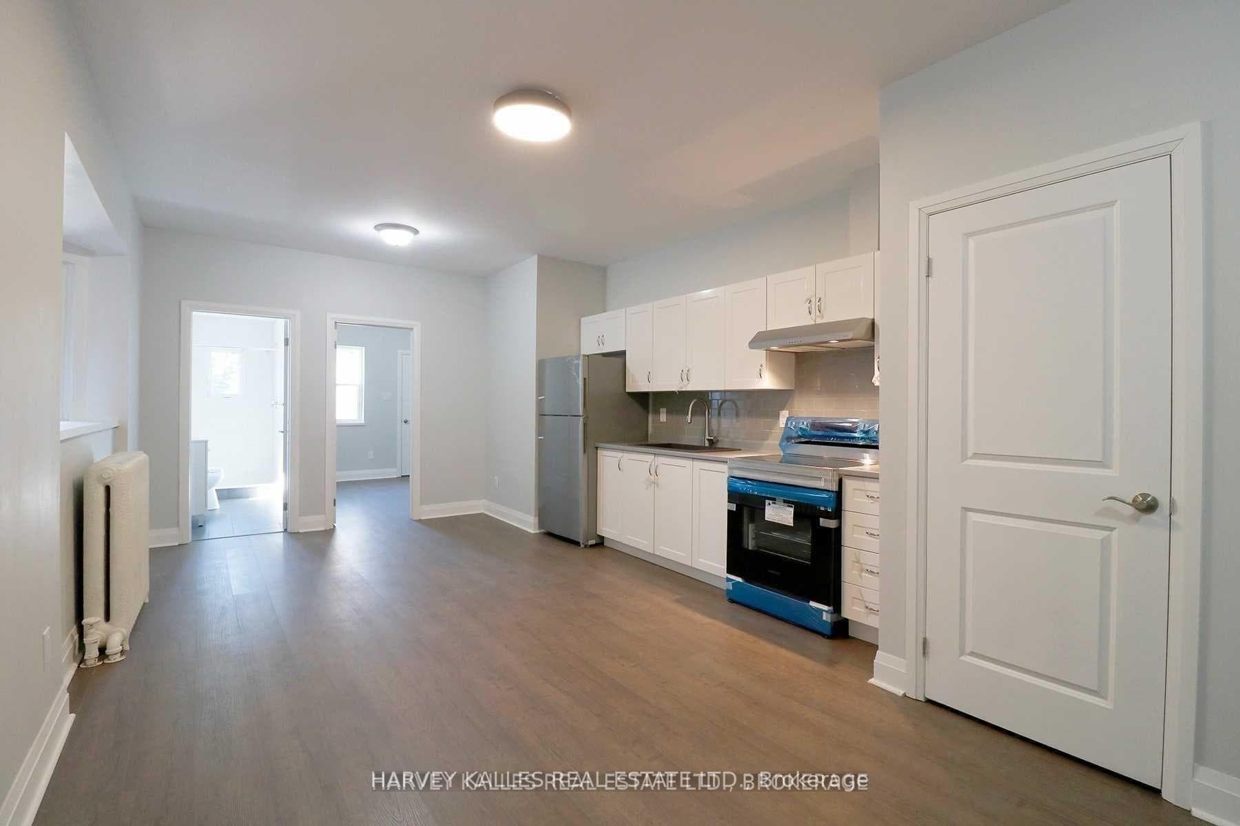 202 Major Street Unit Main photo 4