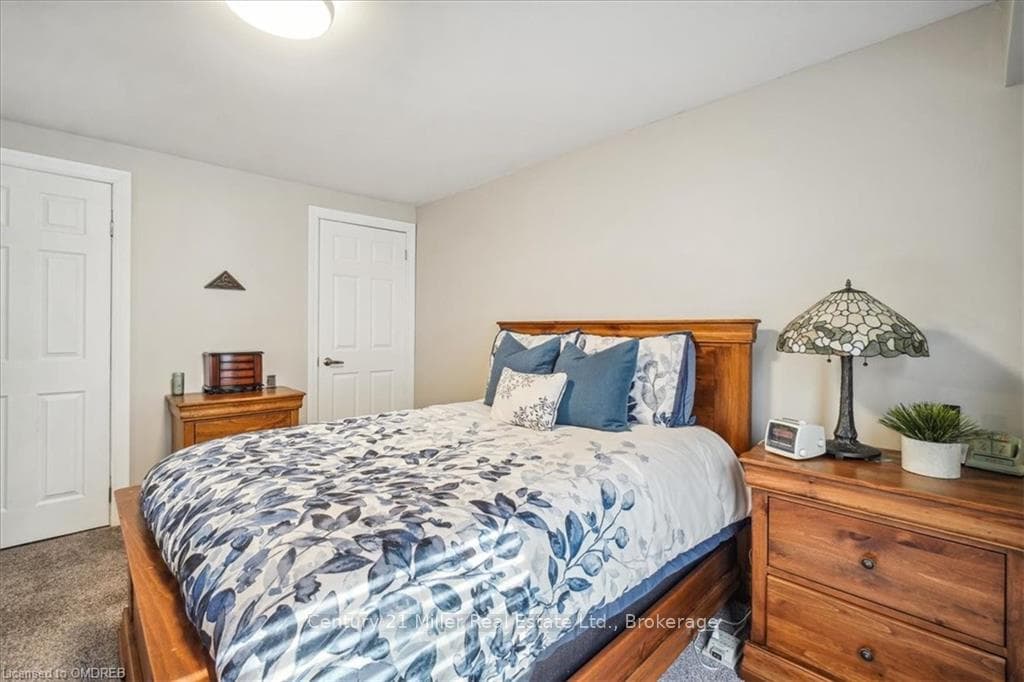 153 FIFE Road photo 28