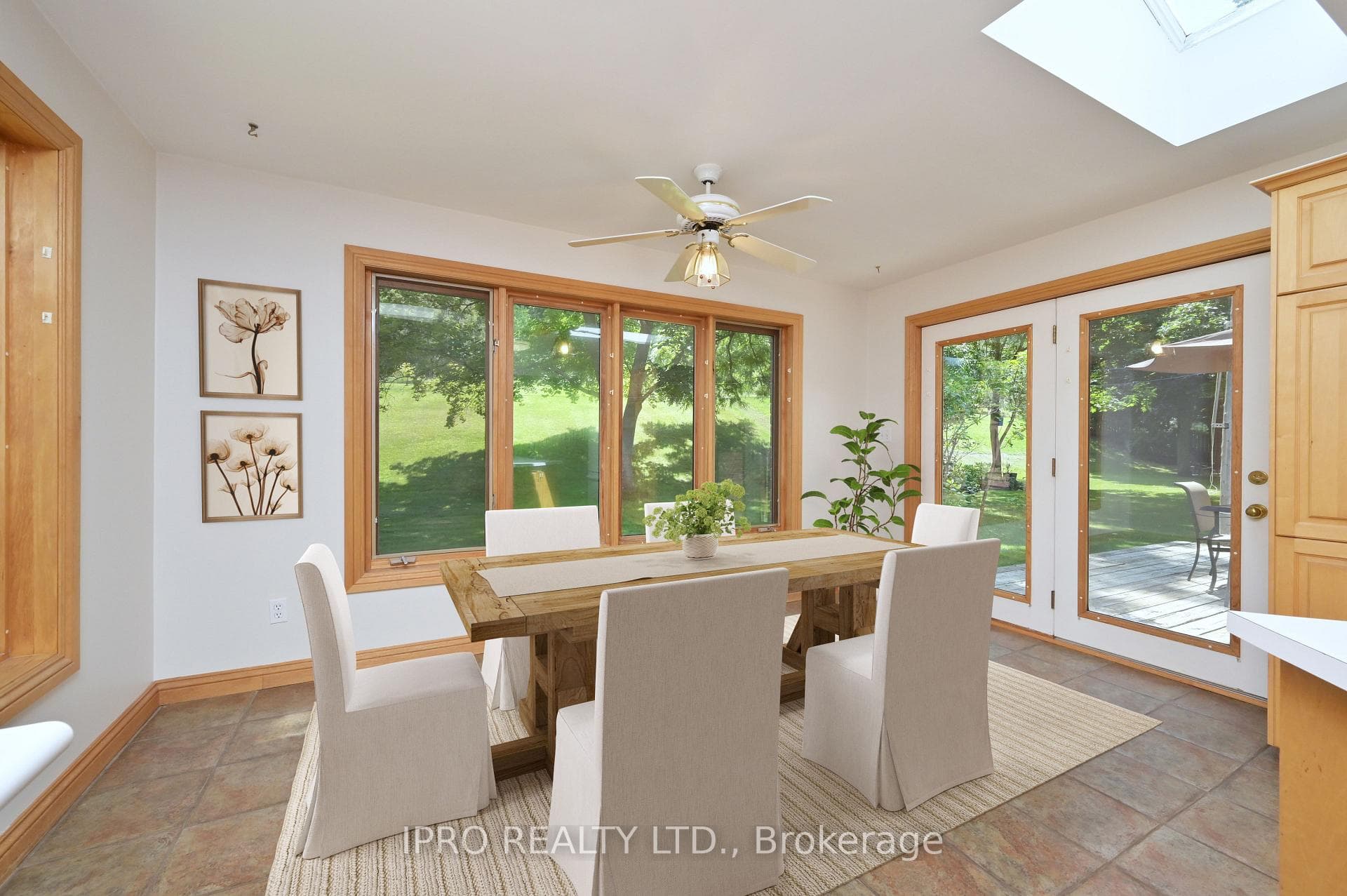 9 Baxter Avenue photo 7